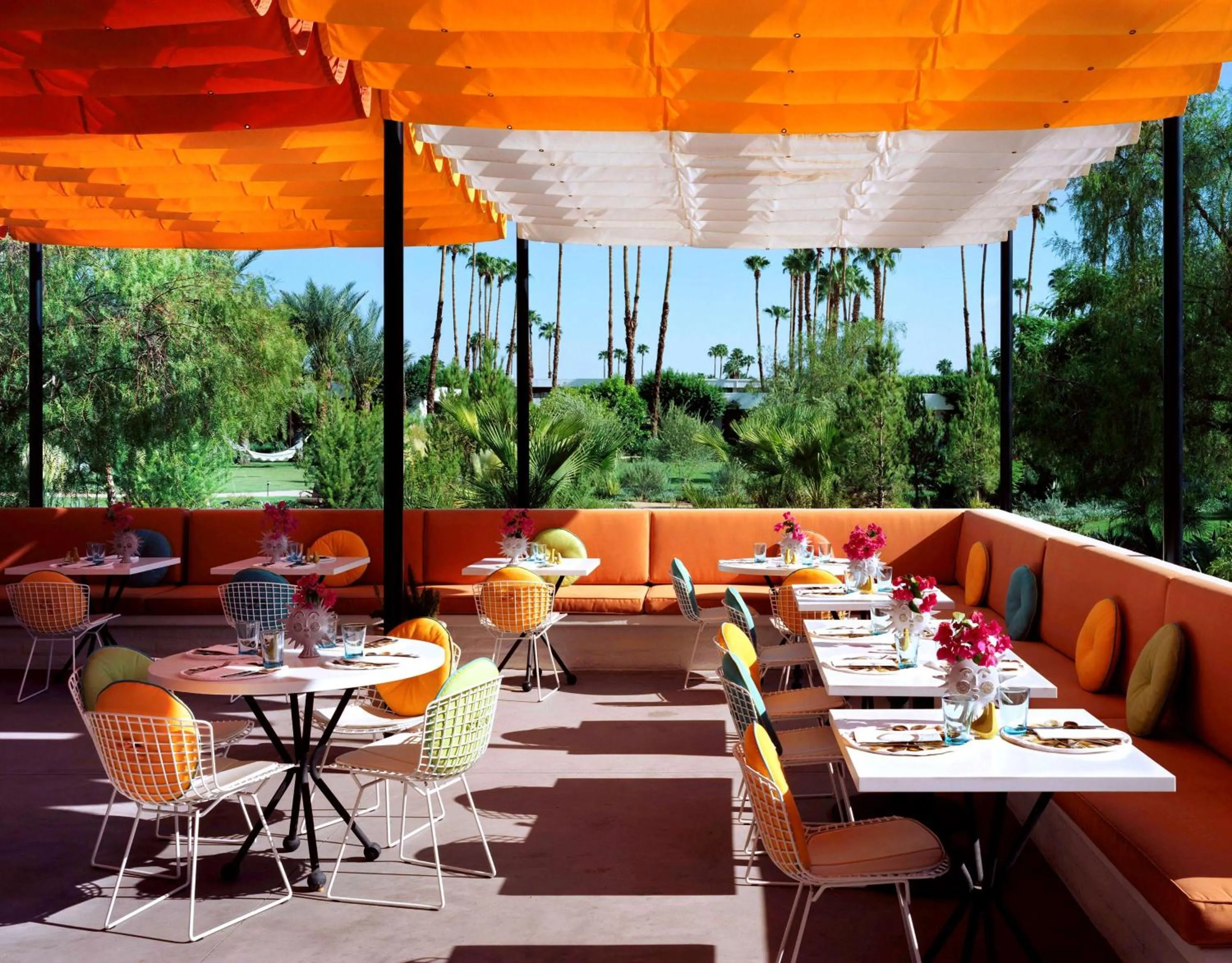 Restaurant/places to eat in Parker Palm Springs