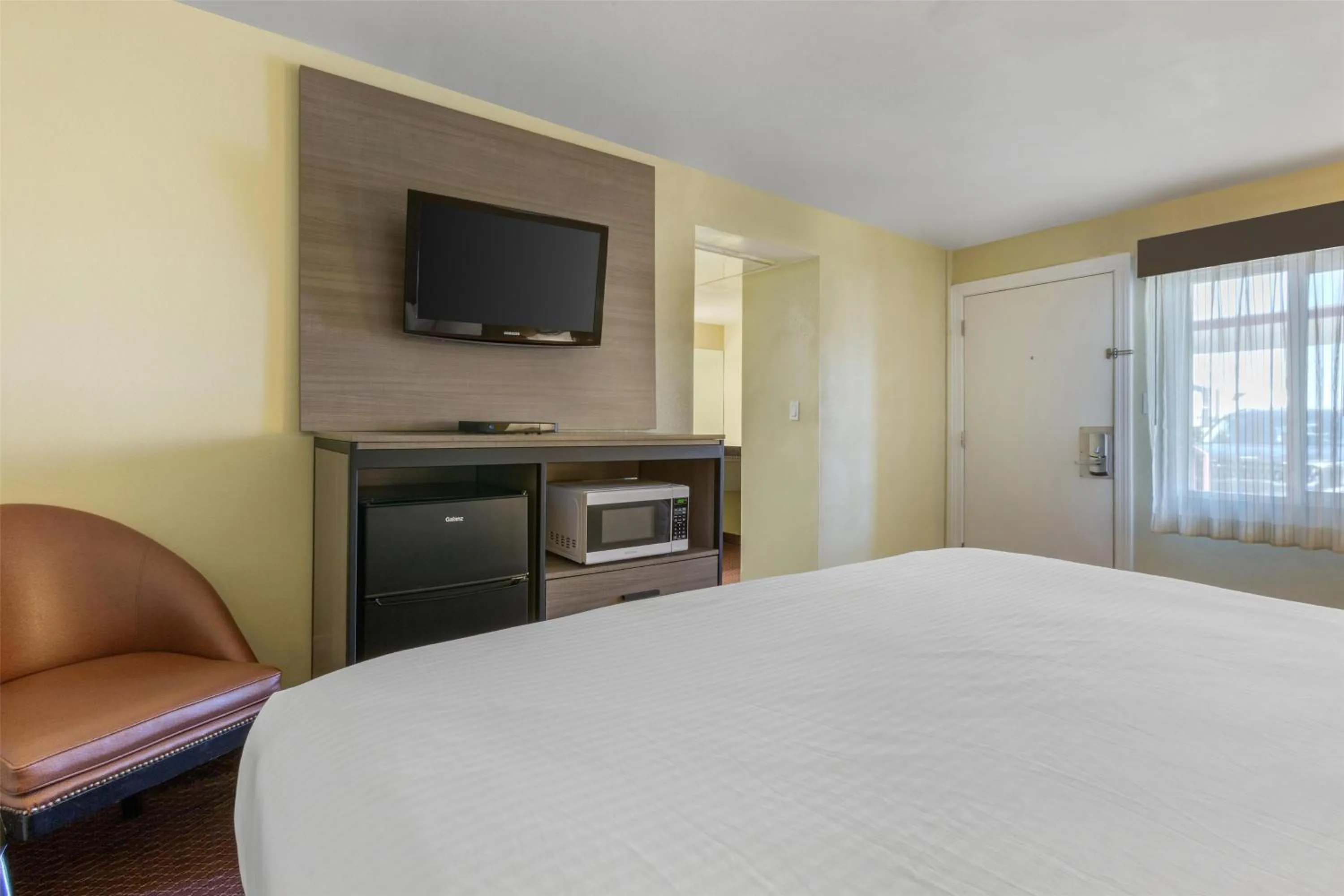 Bedroom, Bed in SureStay by Best Western Chambers Petrified Forest