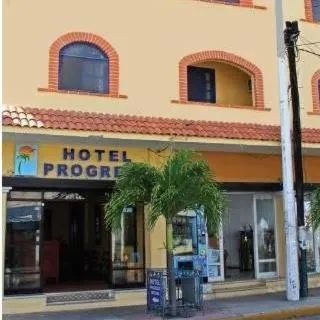 Facade/entrance in Hotel Progreso