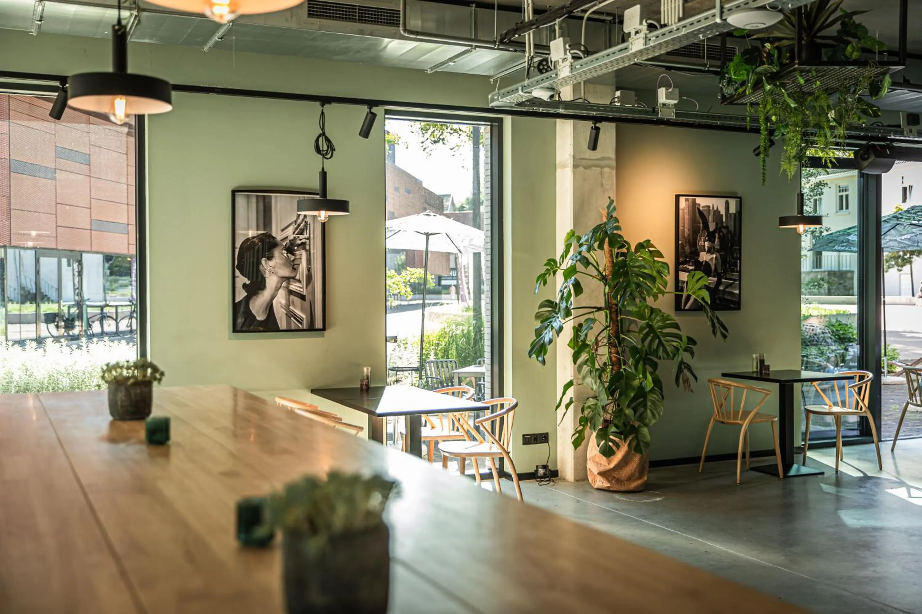 Restaurant/places to eat in Hotel Valkenburg by Mercure - Next to Shimano Experience Center