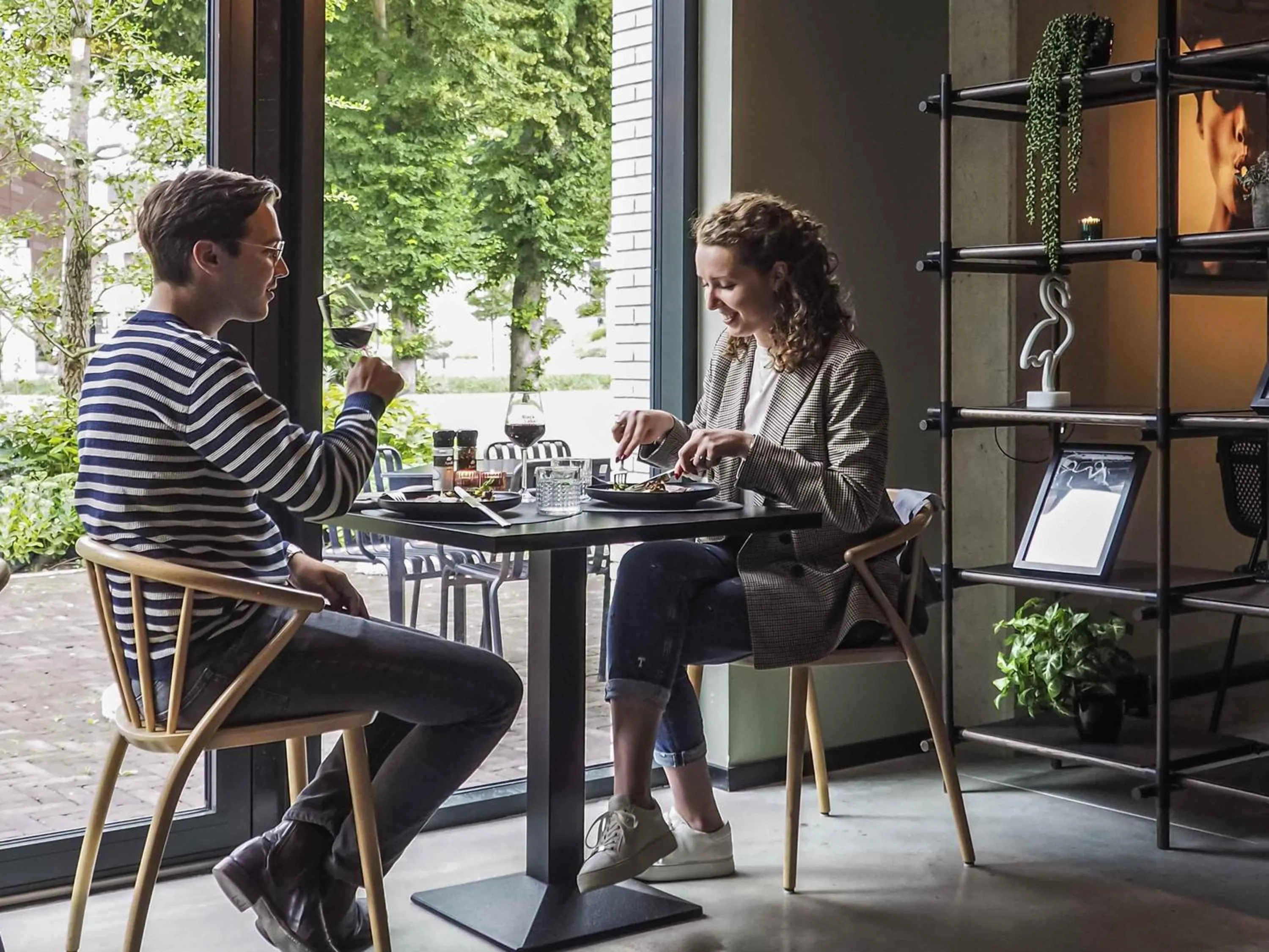 Restaurant/places to eat in Hotel Valkenburg by Mercure - Next to Shimano Experience Center