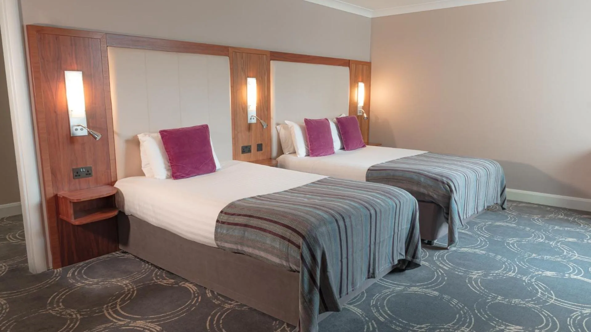 Family, Bed in Charleville Park Hotel & Leisure Club IRELAND