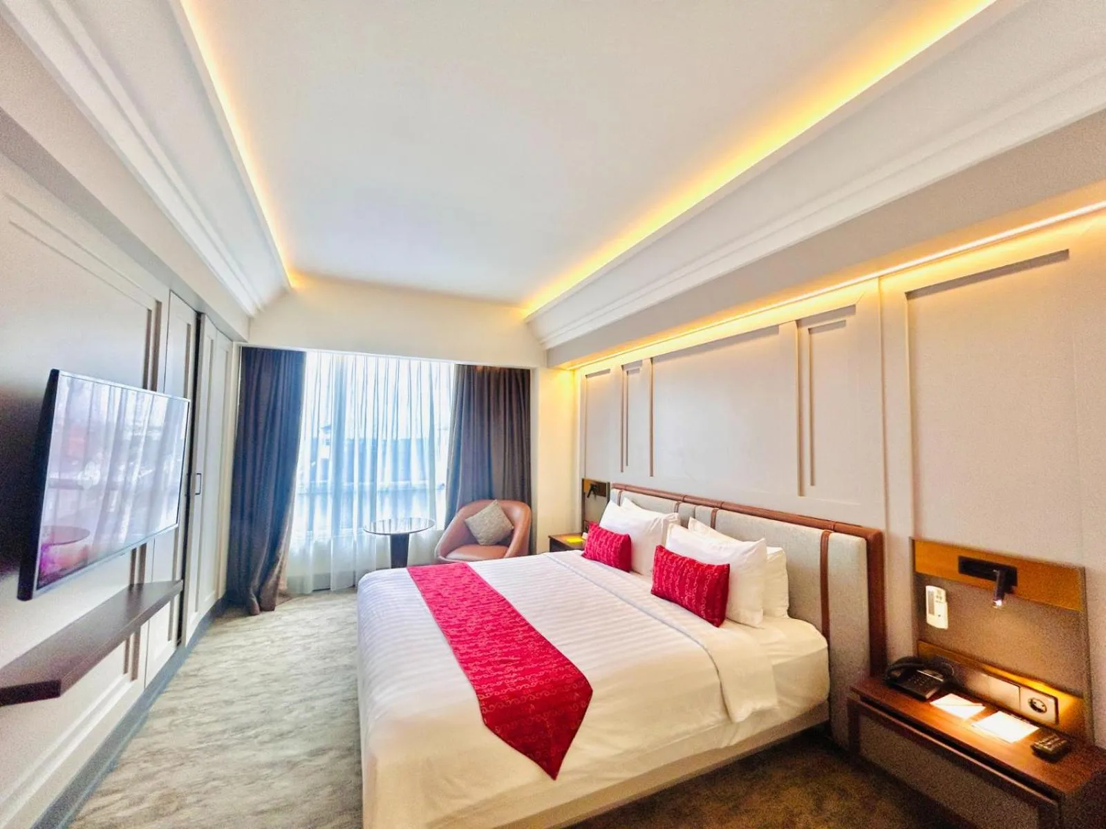 New Junior Suite Room - Non-Smoking in Grand Zuri BSD City