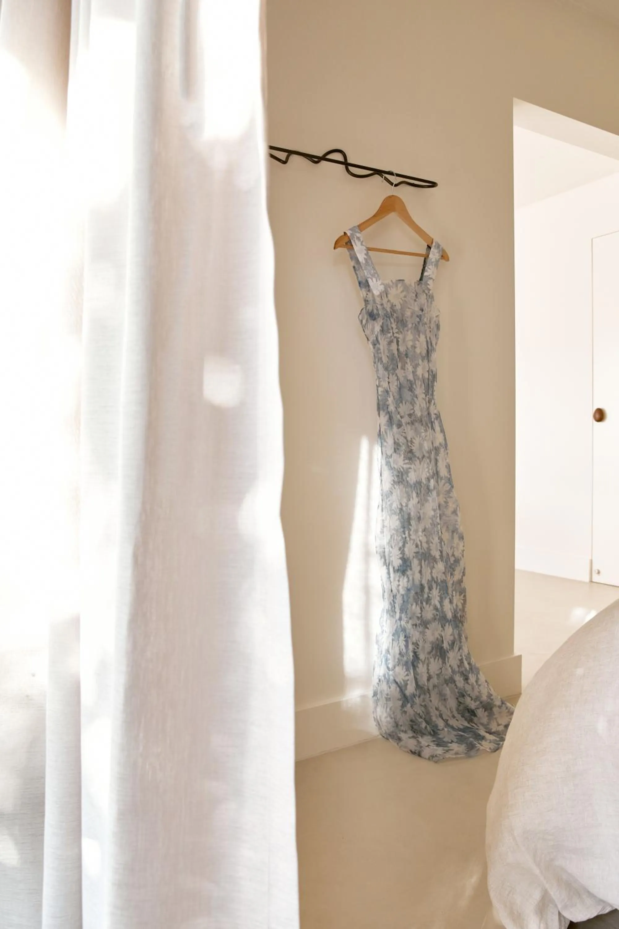 Bed in Noosa Parade Holiday Inn