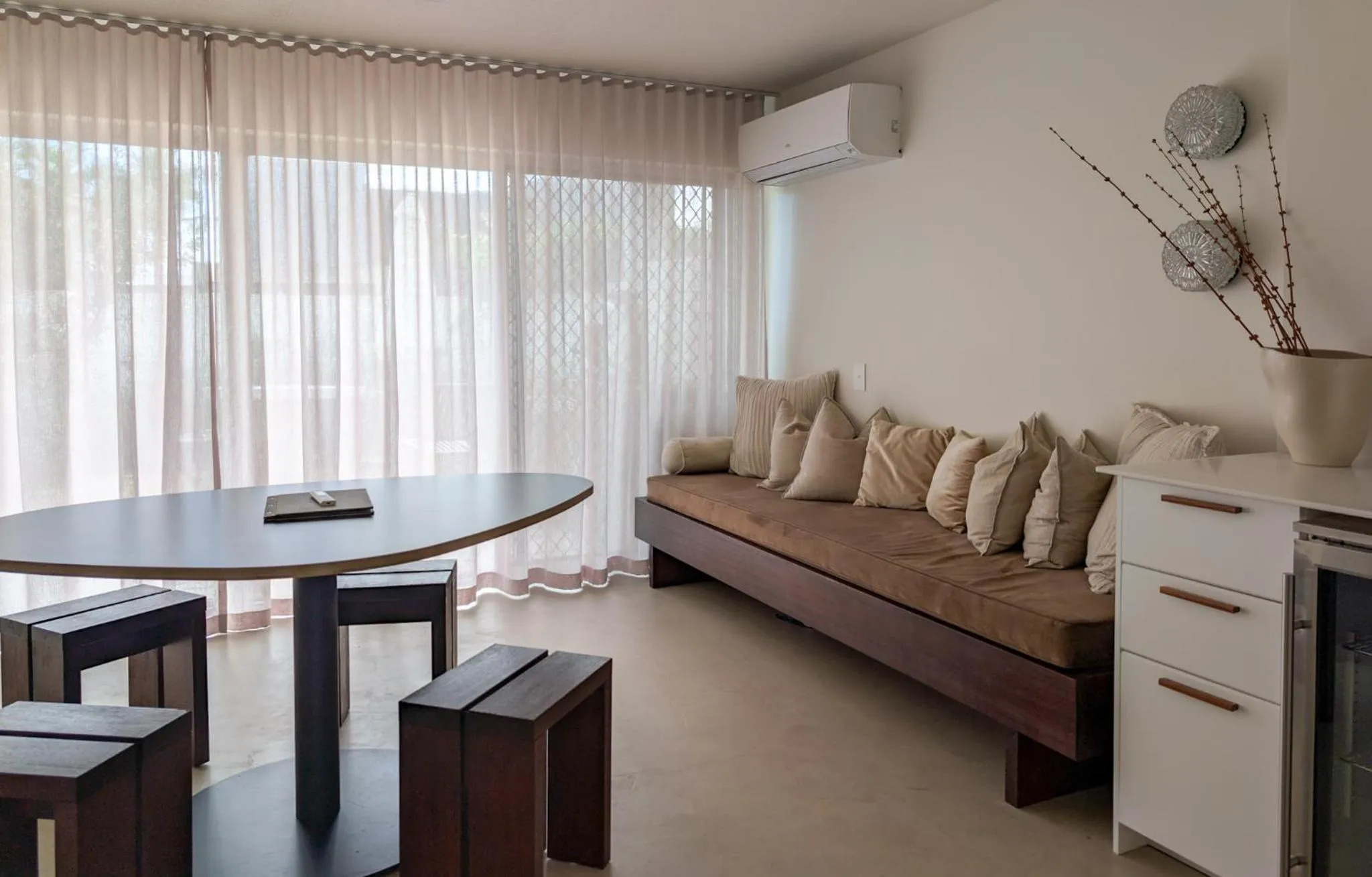 Noosa Parade Holiday Inn