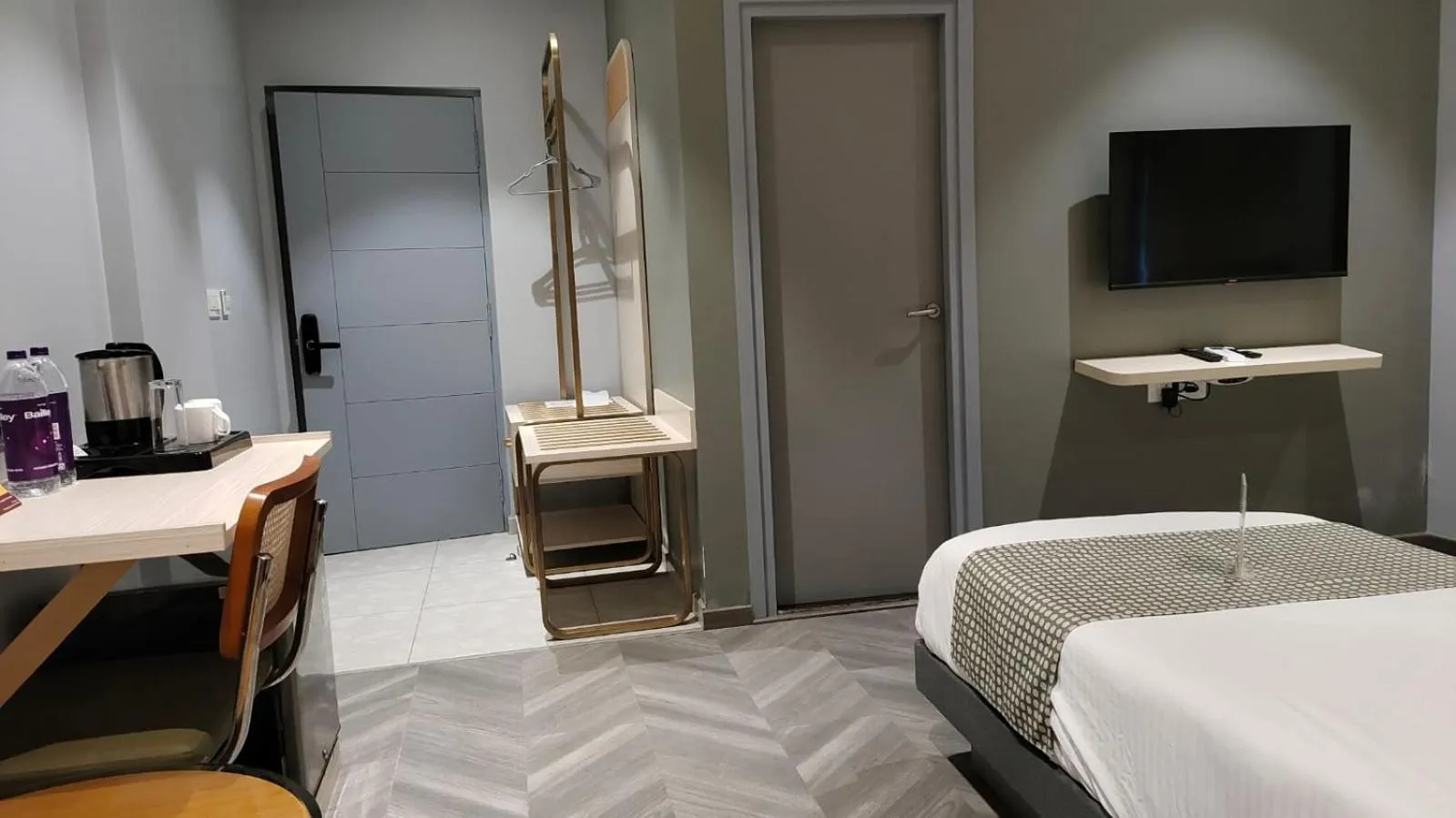 Bedroom, Bed in La Serene