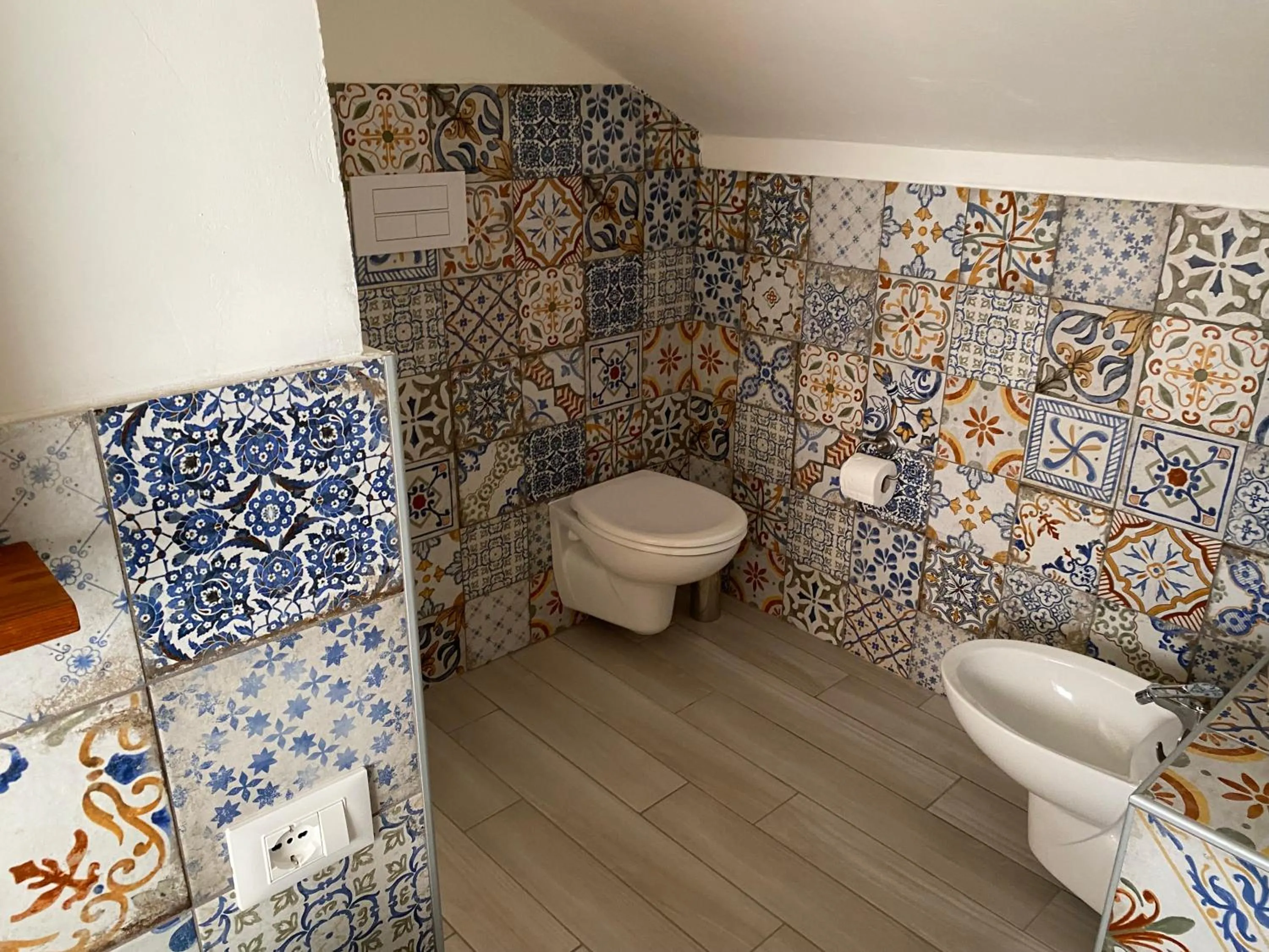 Toilet in Villa Luisa B&B