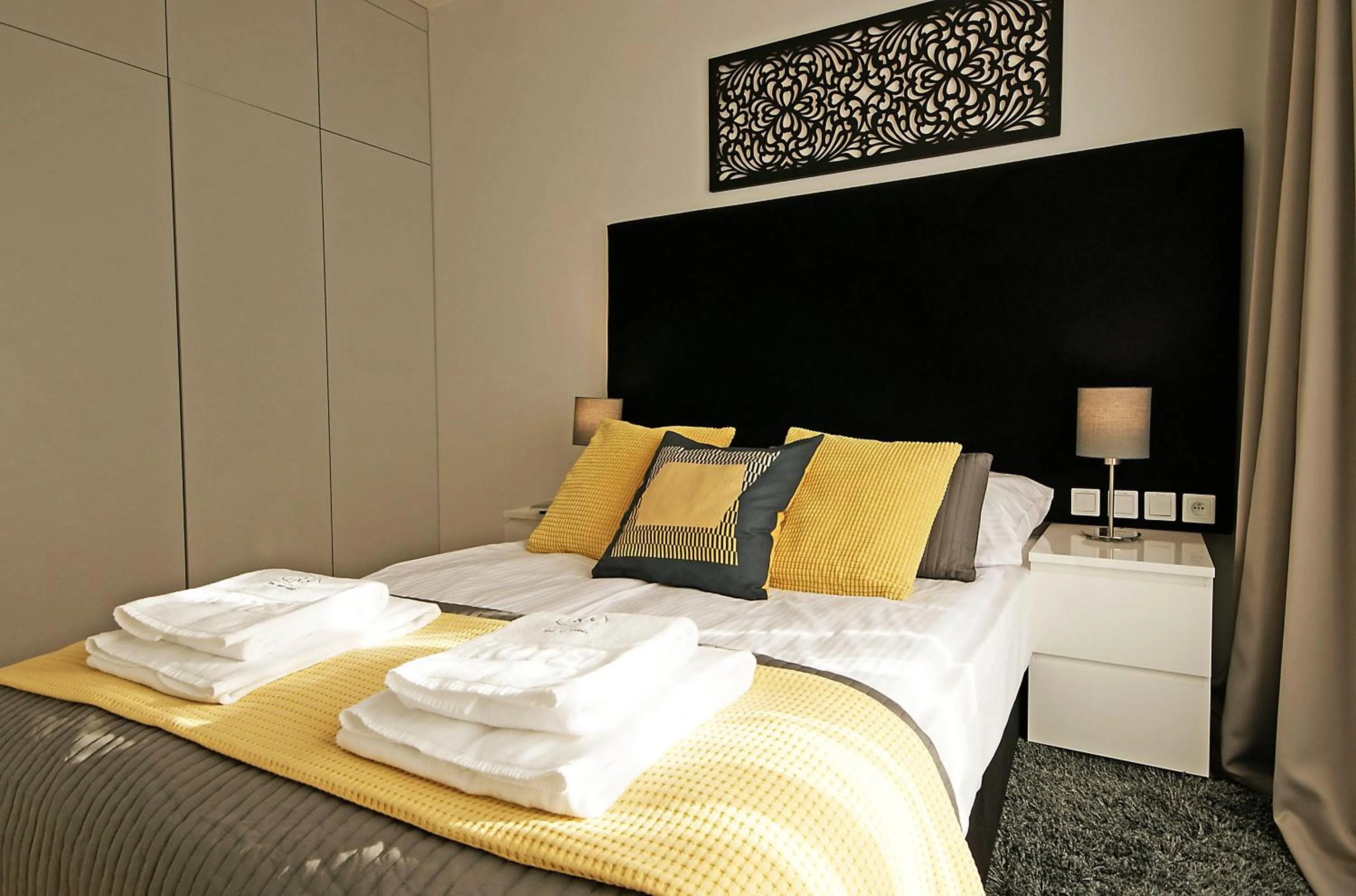 Bed in IRS ROYAL APARTMENTS Apartamenty IRS Neptun Park