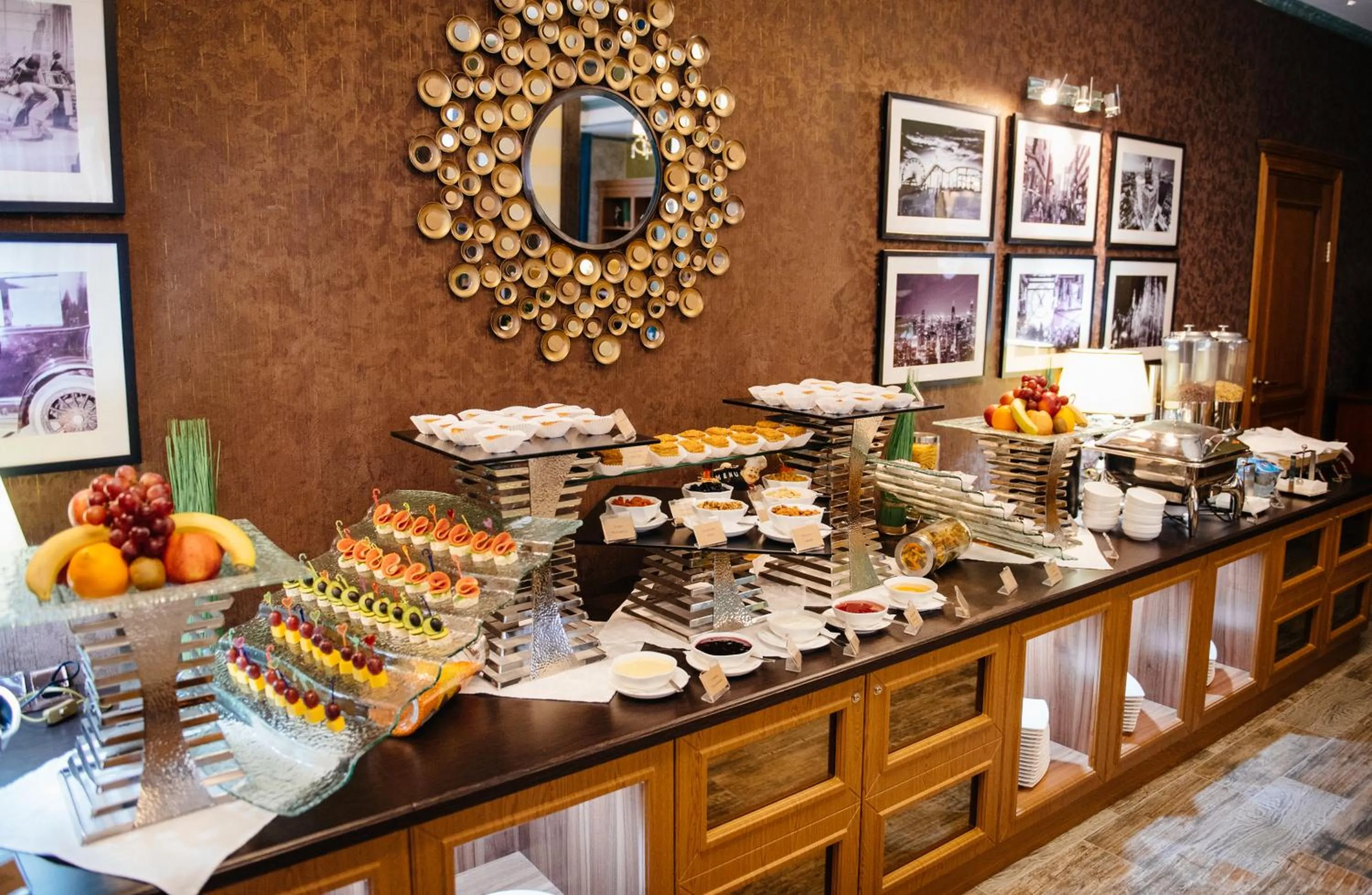 Buffet breakfast in Goldman Empire