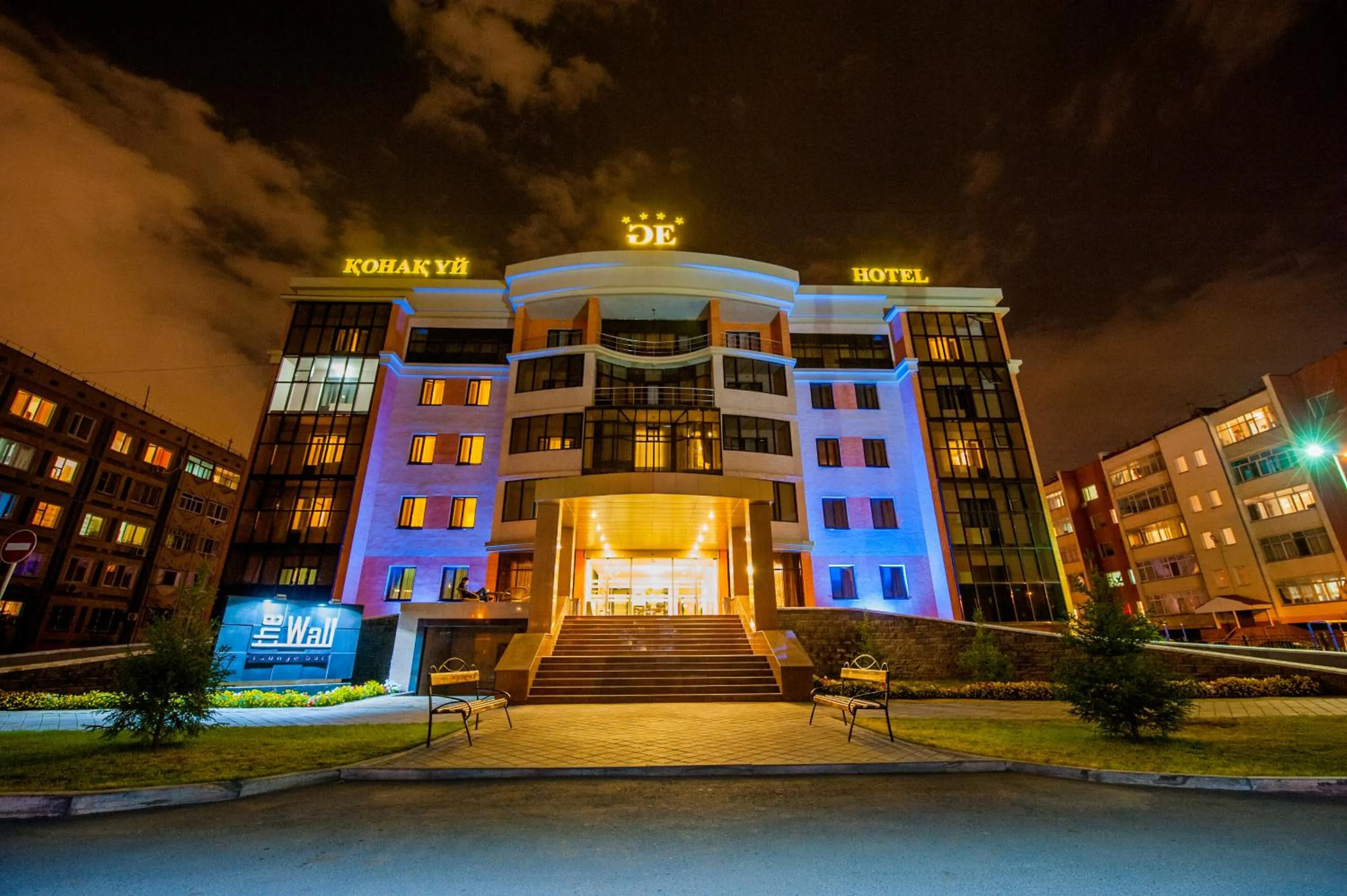 Facade/entrance in Goldman Empire