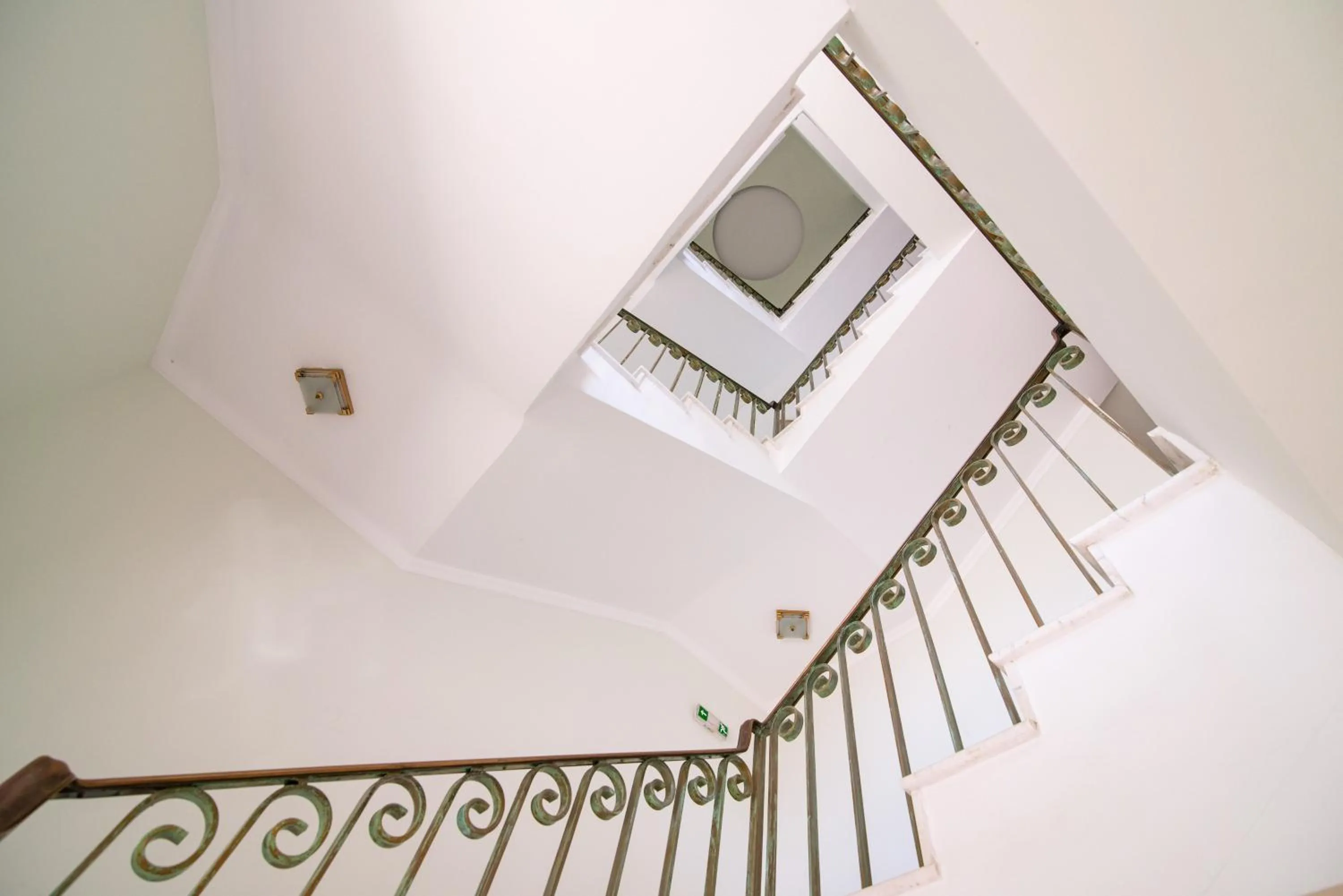 Floor plan in Avalon Palace Hotel