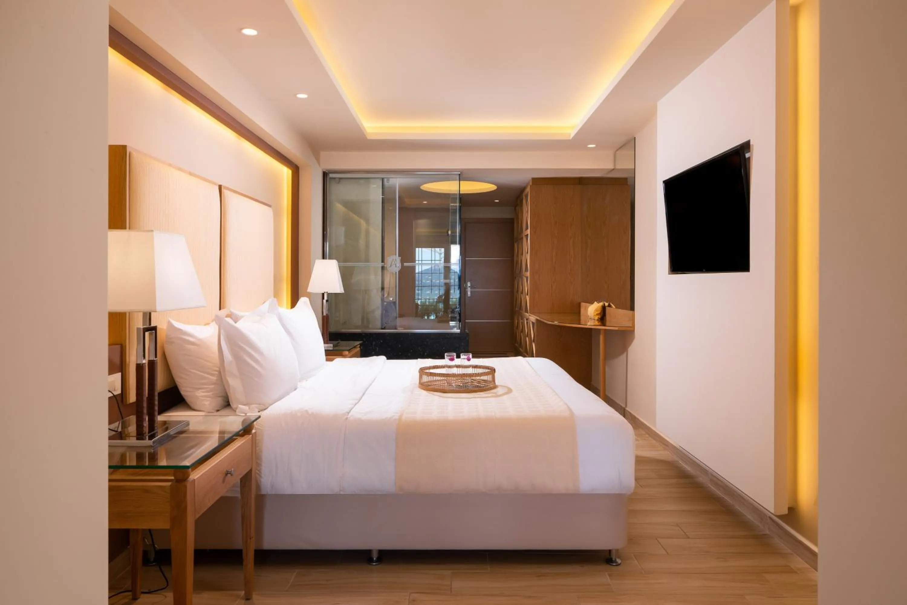 Bed in Avalon Palace Hotel