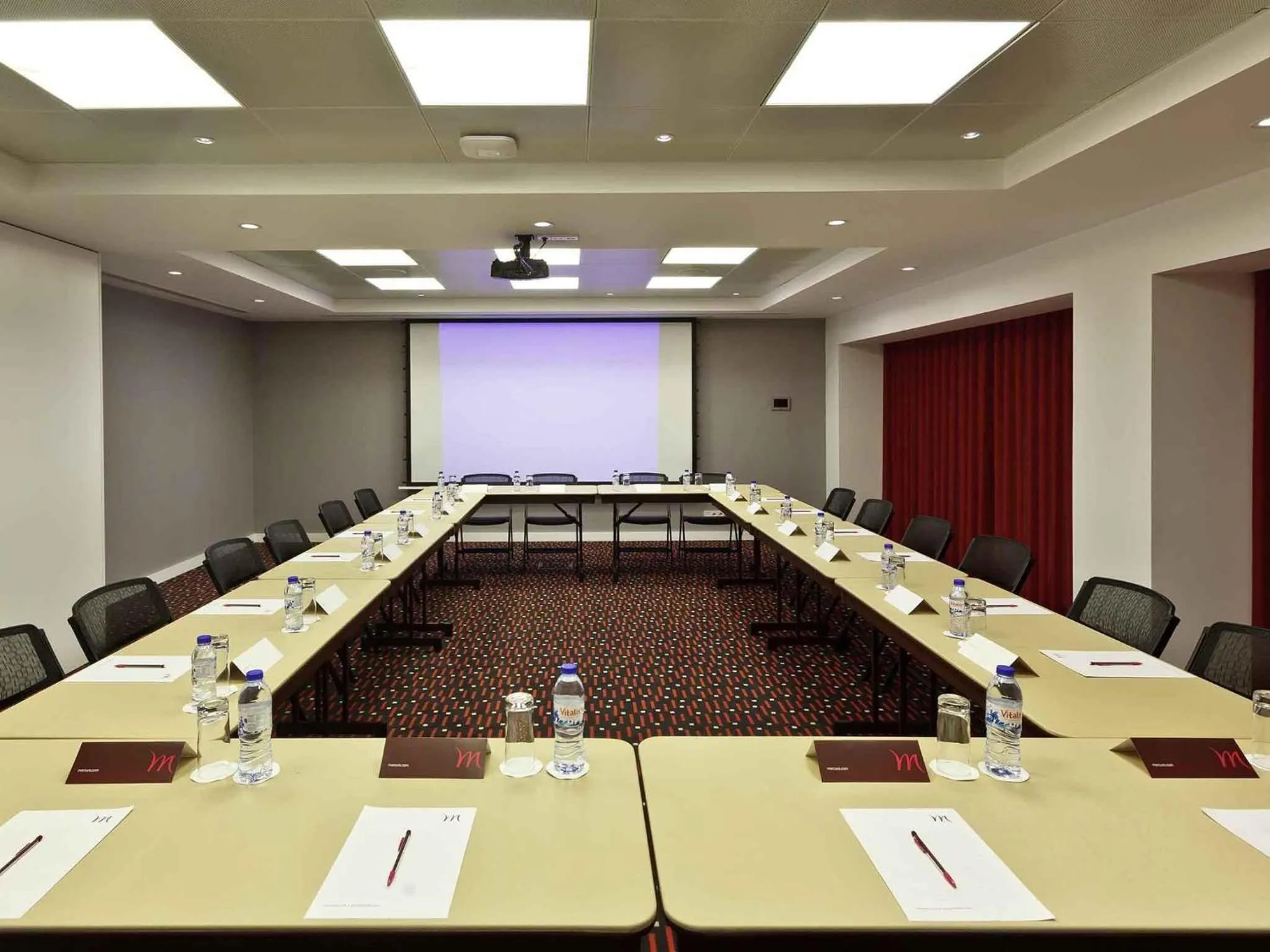 Business facilities in Hotel Mercure Braga Centro