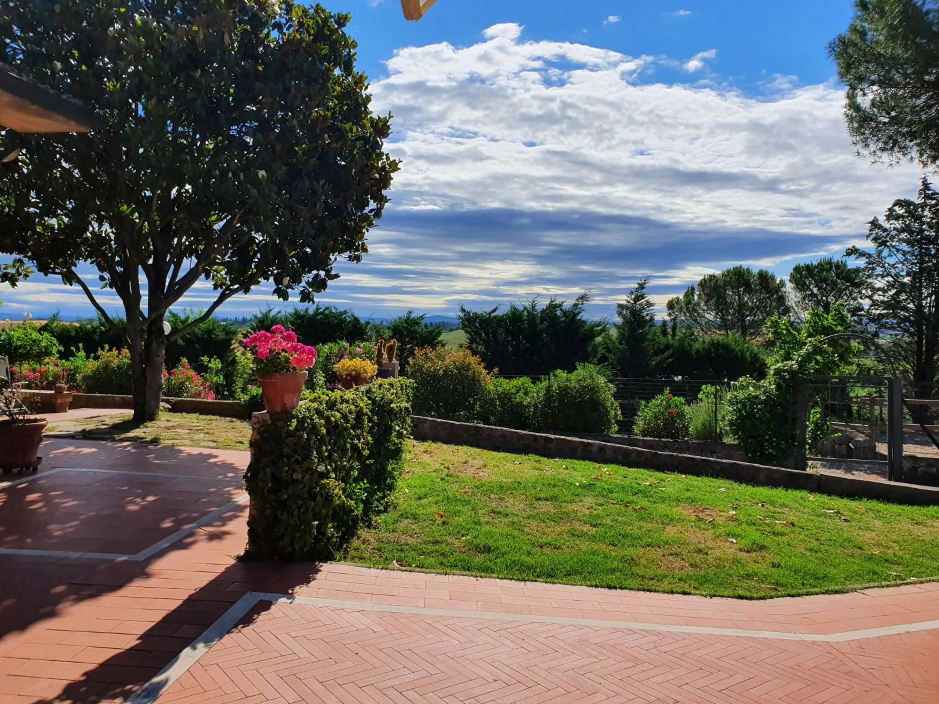 Garden in DAGO Farmhouse