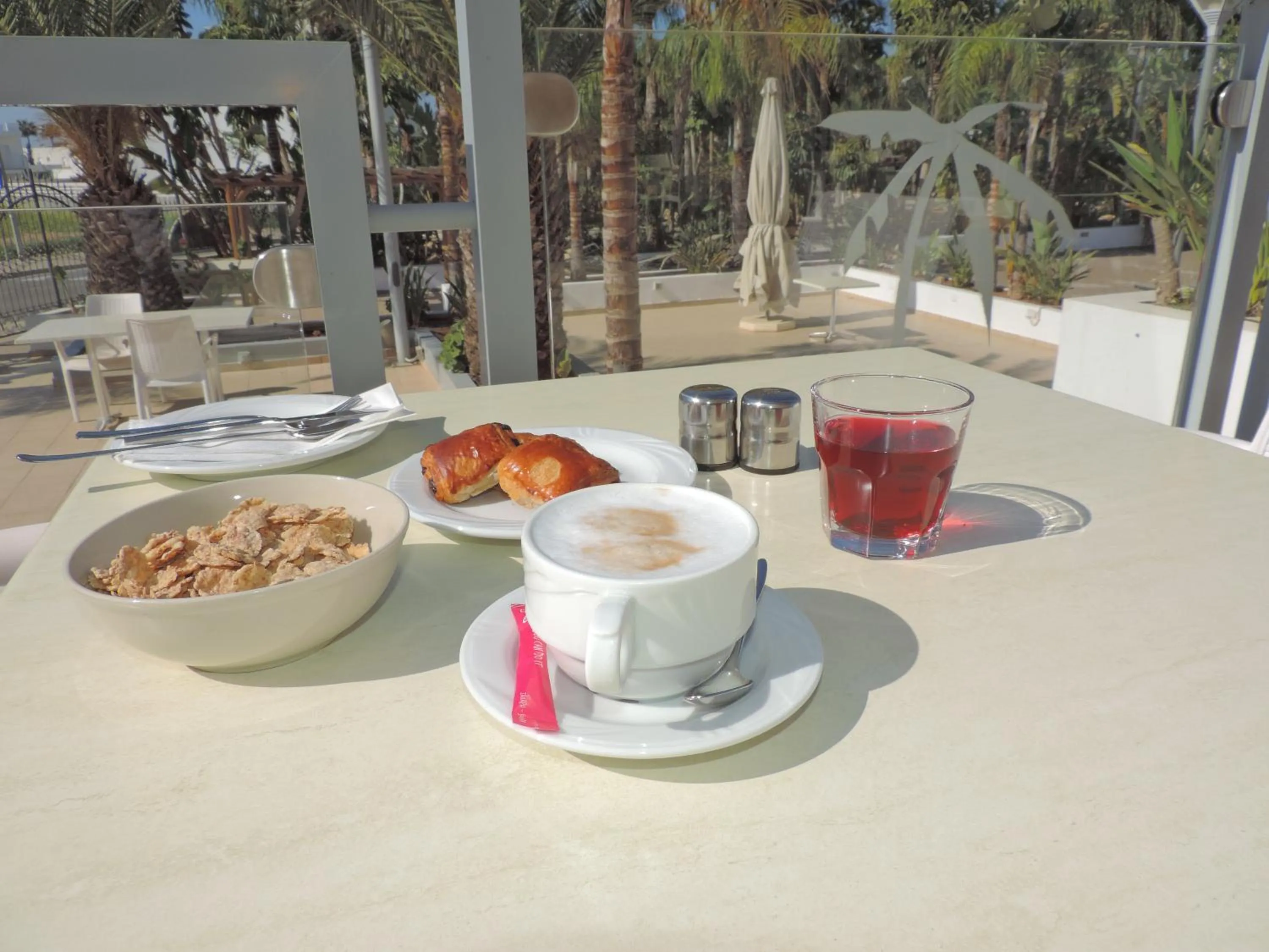 Meals in La Casa Di Napa Apartments