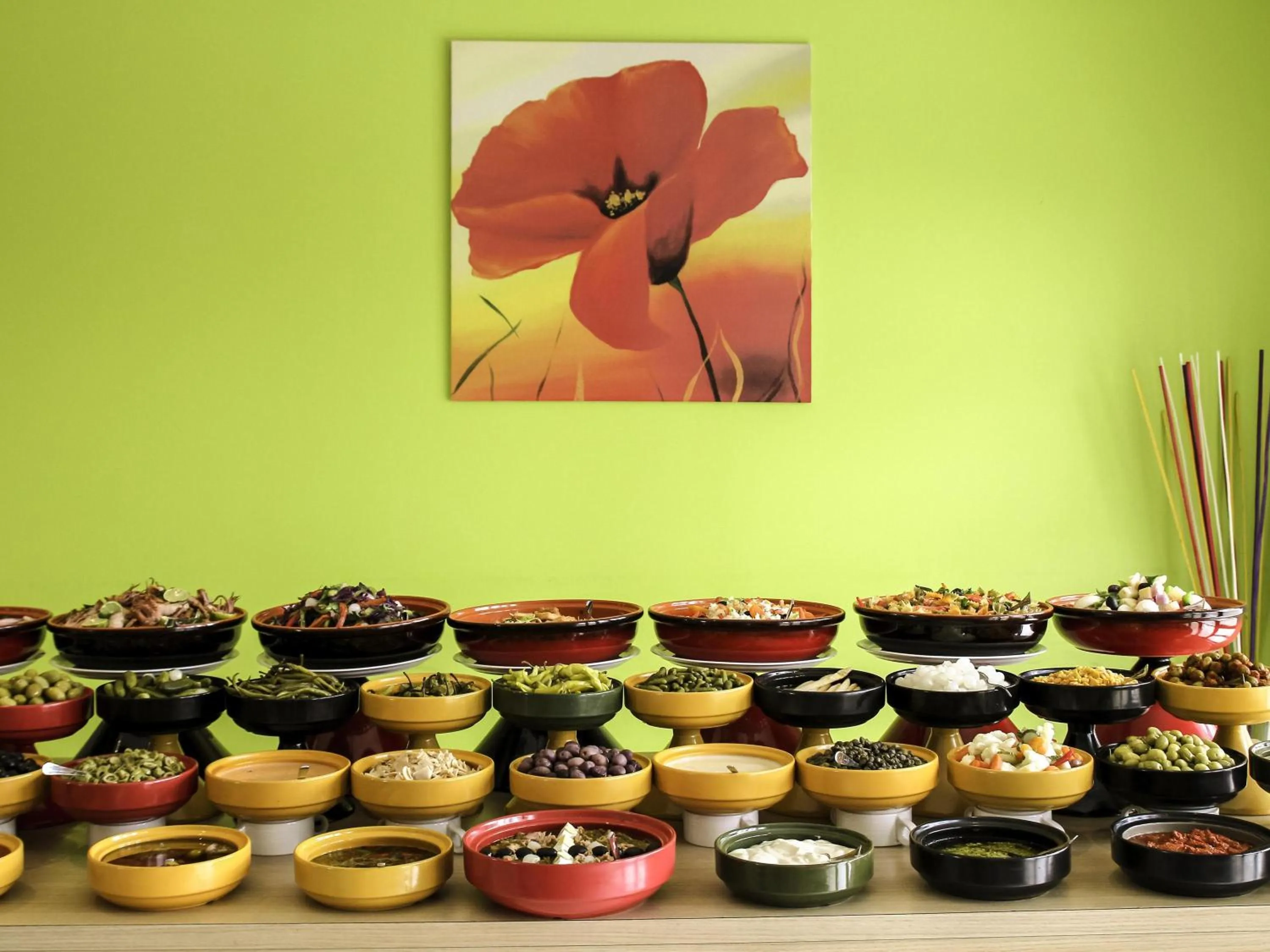 Restaurant/places to eat in Ibis Constantine