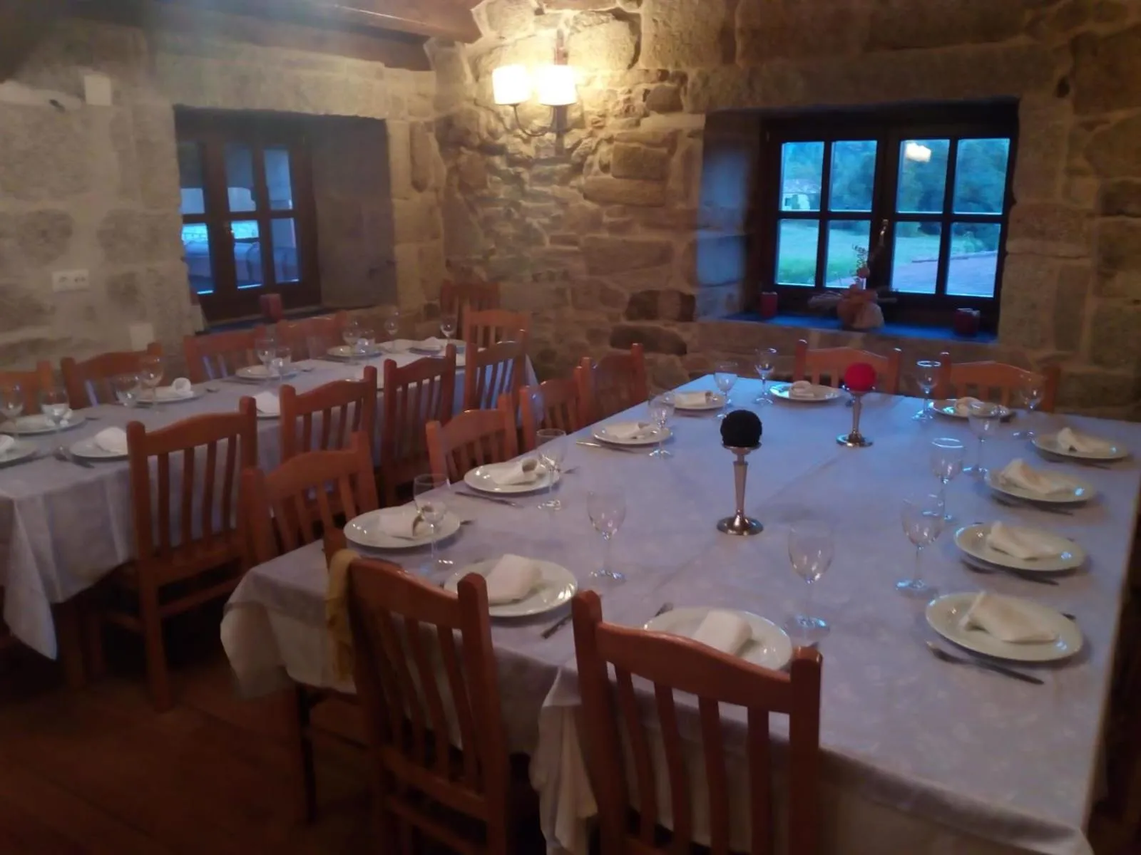 Restaurant/places to eat in Casa Rural Anxeliña