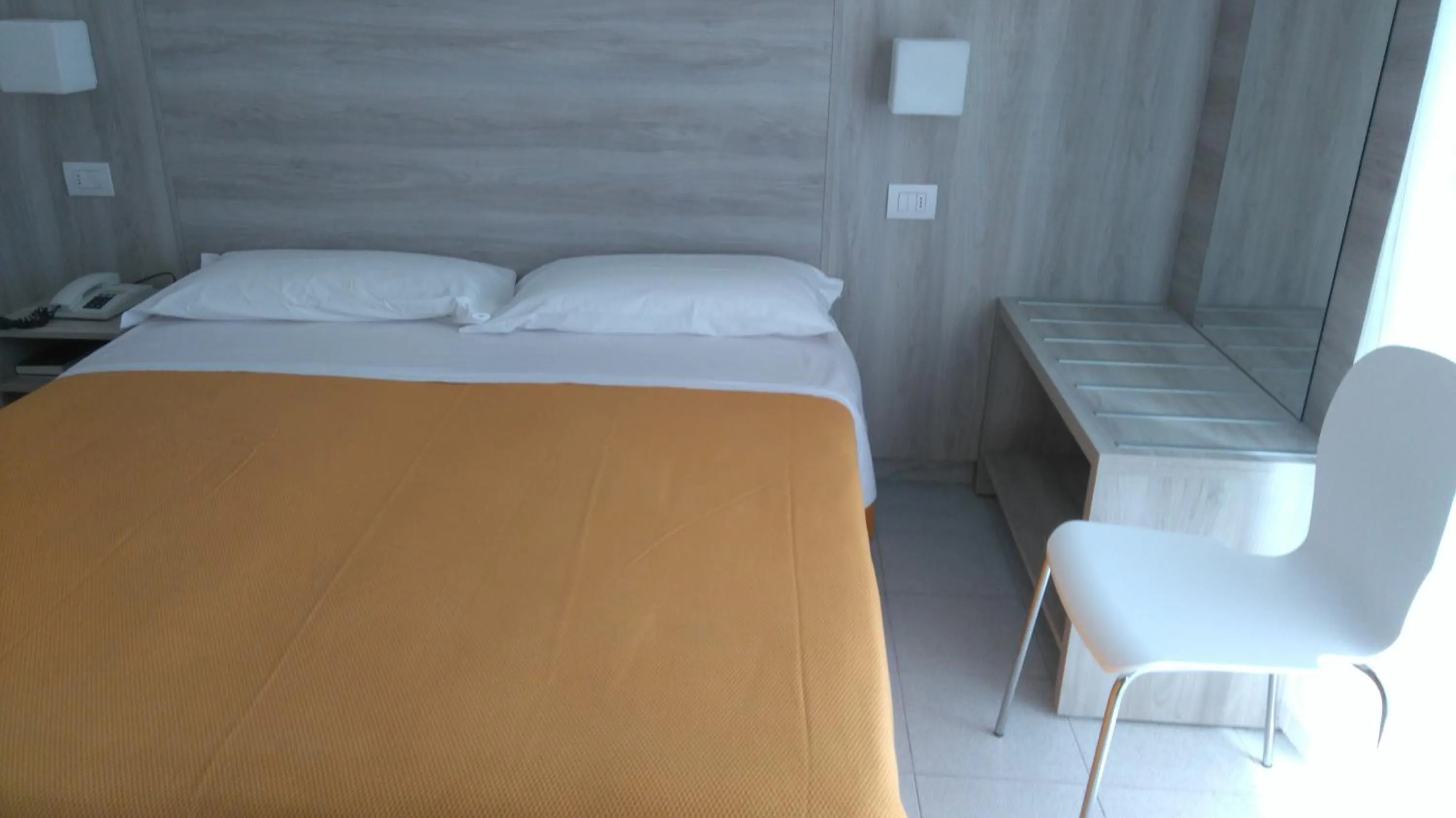 Photo of the whole room, Bed in Hotel Monti