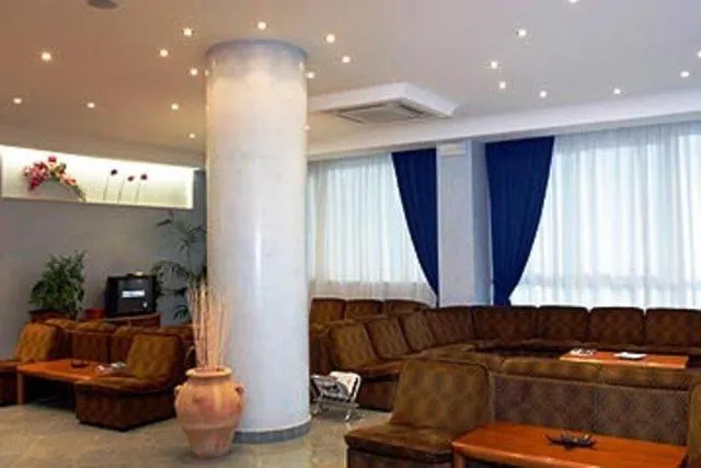 Lobby or reception in Hotel Monti