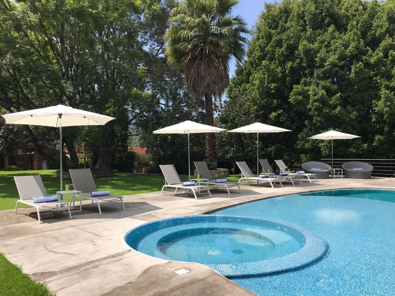 Swimming pool in Hotel Boutique Unico Avandaro