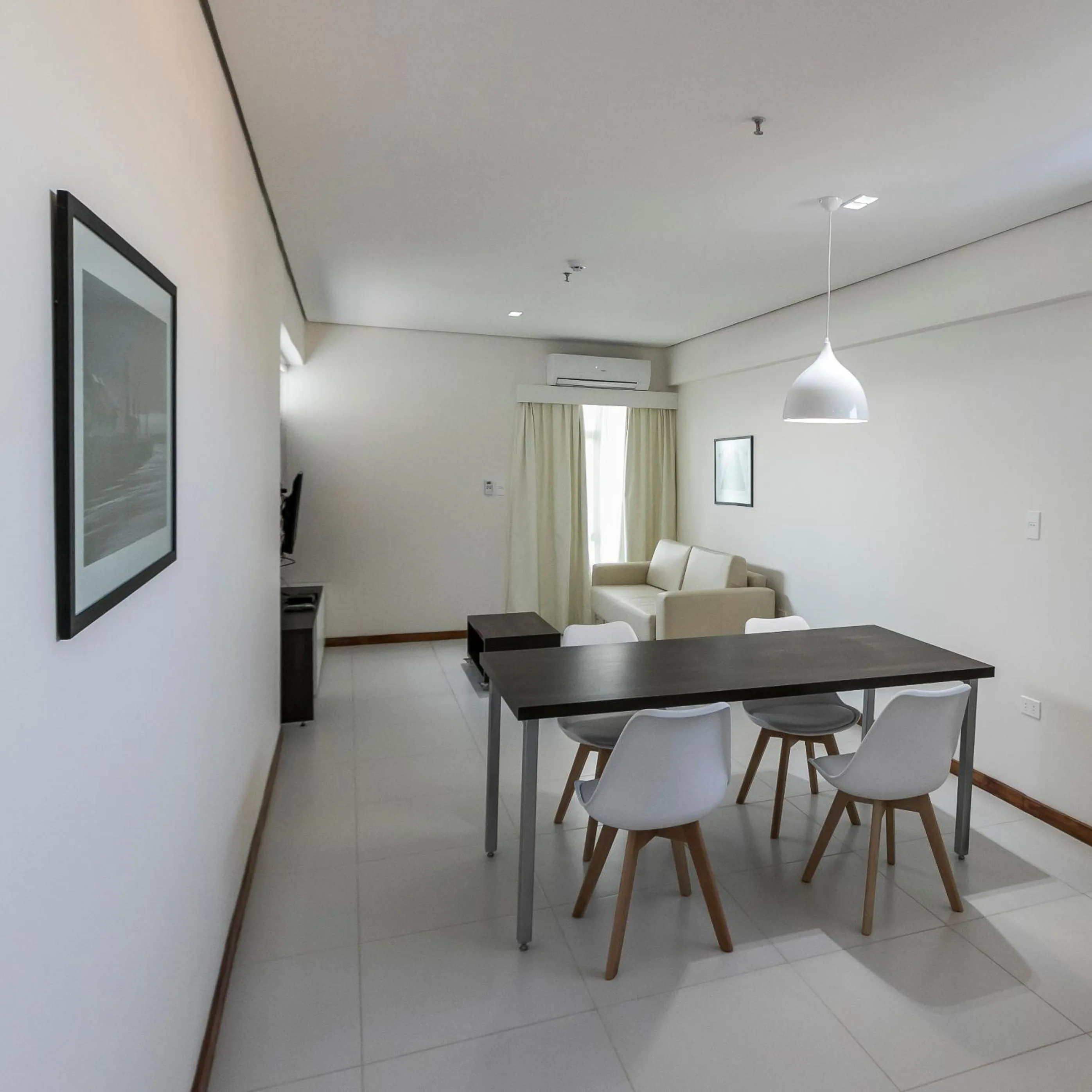 Living room in Asuncion Rent Suites Centro