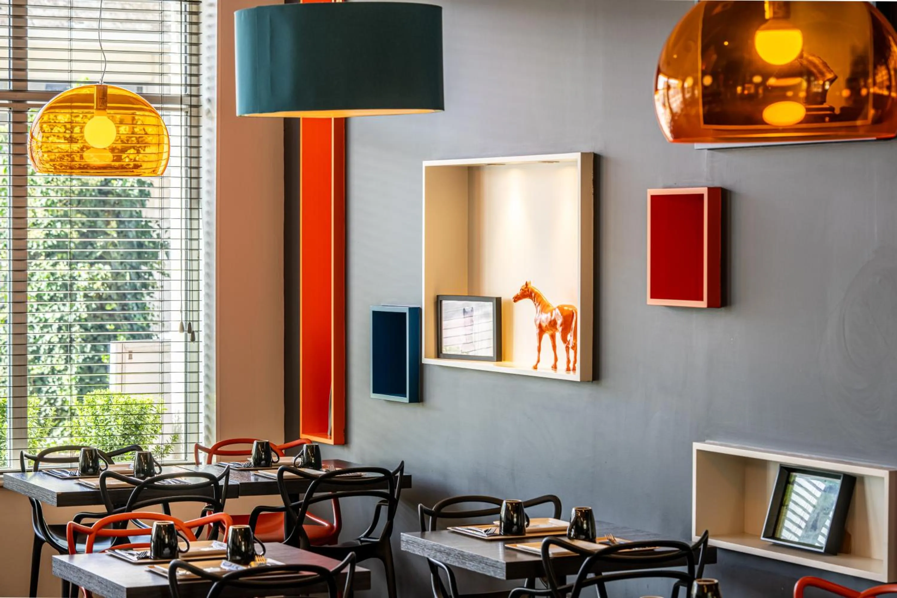 Restaurant/places to eat in ibis Styles Saumur Gare Centre