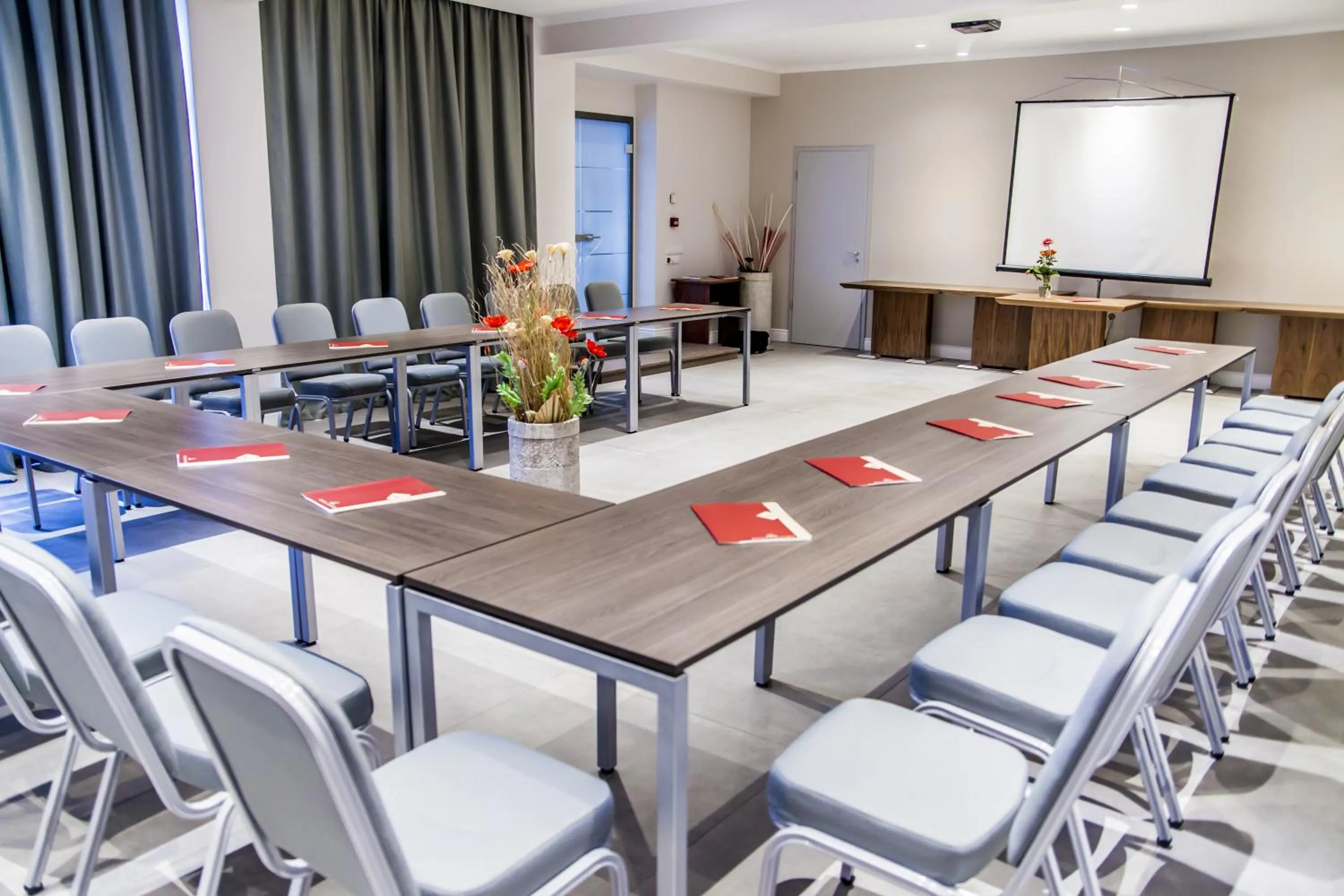 Meeting/conference room in Hotel Confort