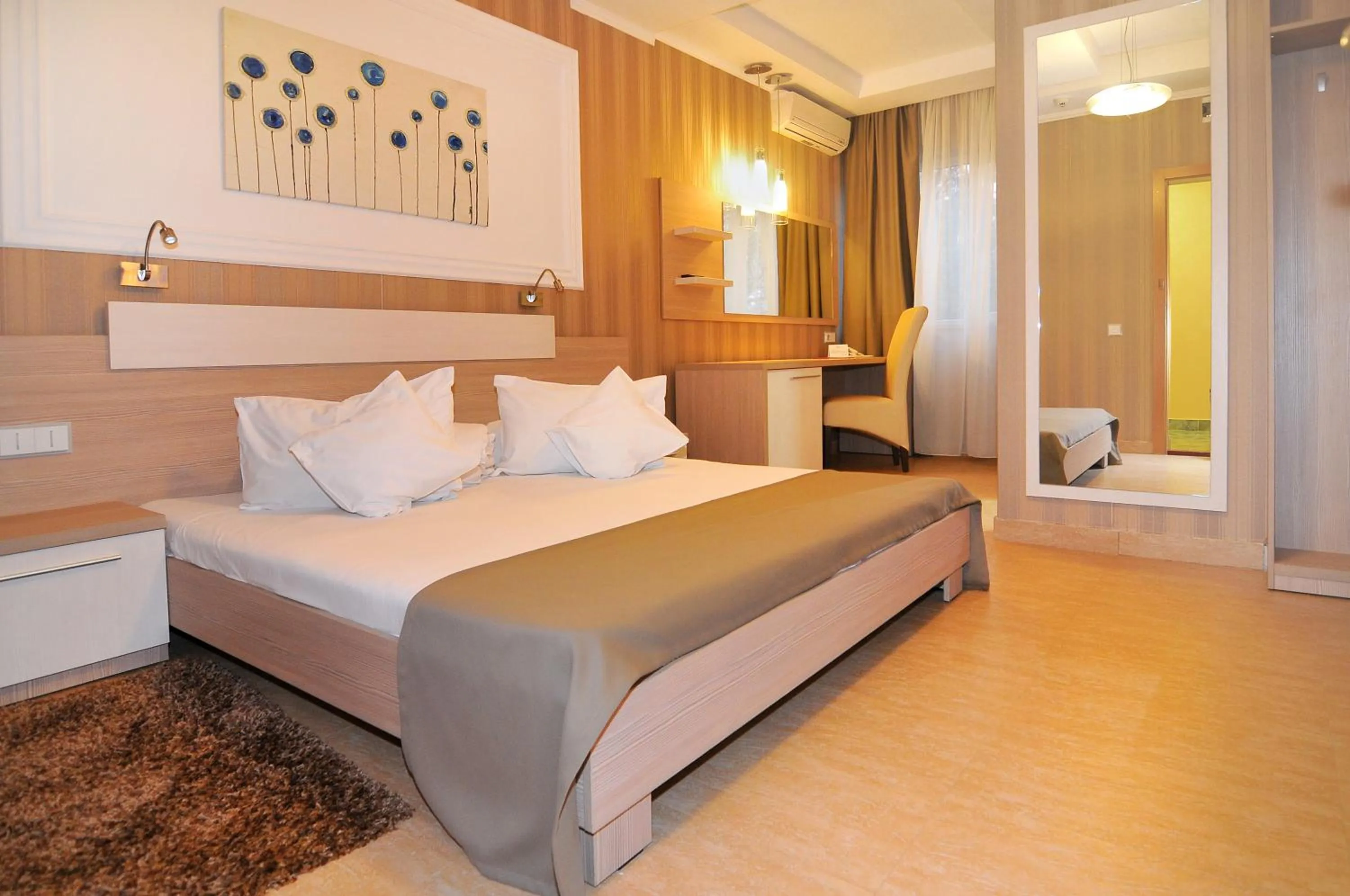 Bed in Hotel Confort