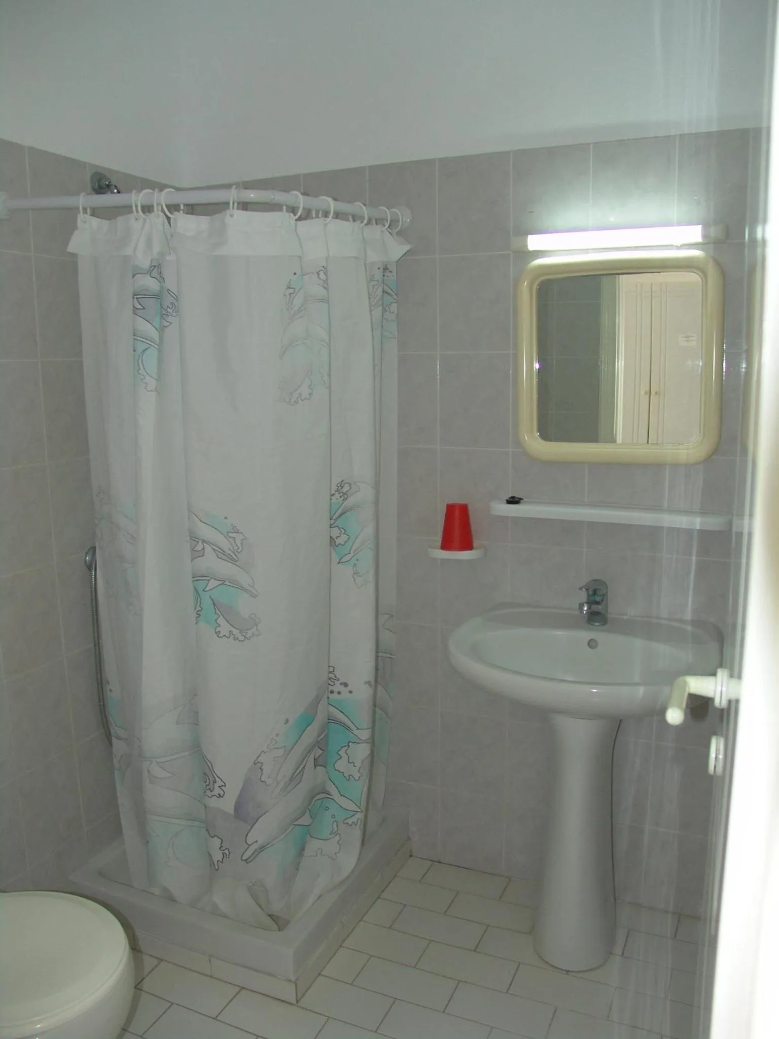 Shower in Kontessa Apartments