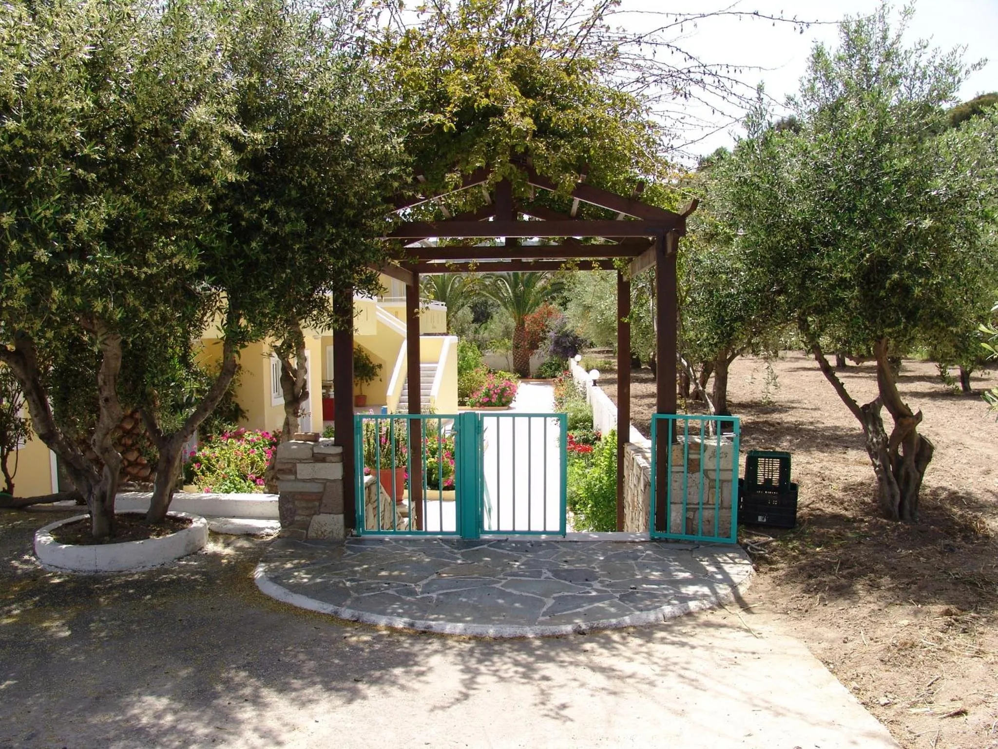 Facade/entrance in Kontessa Apartments