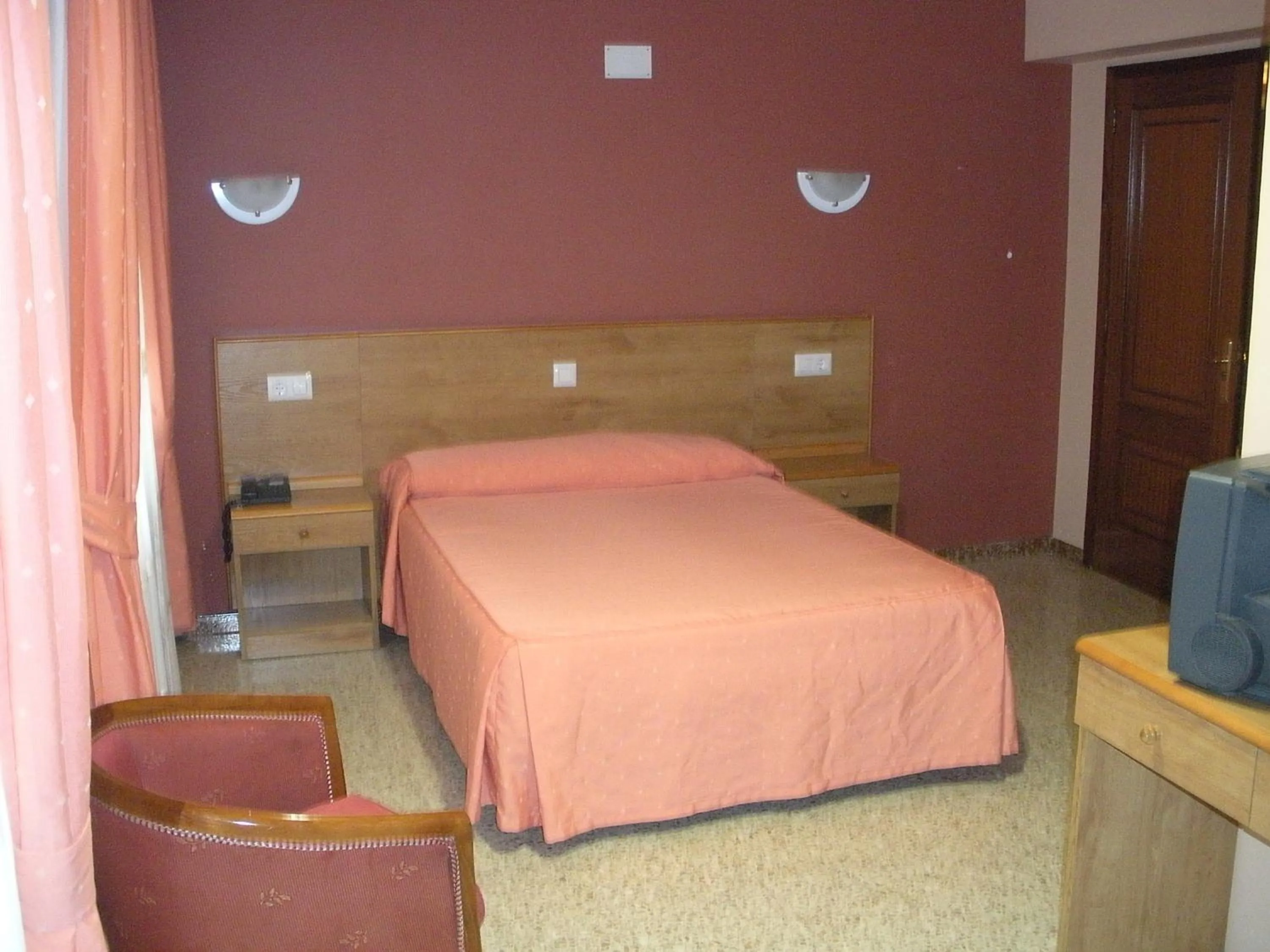 Photo of the whole room, Bed in Hotel Europa