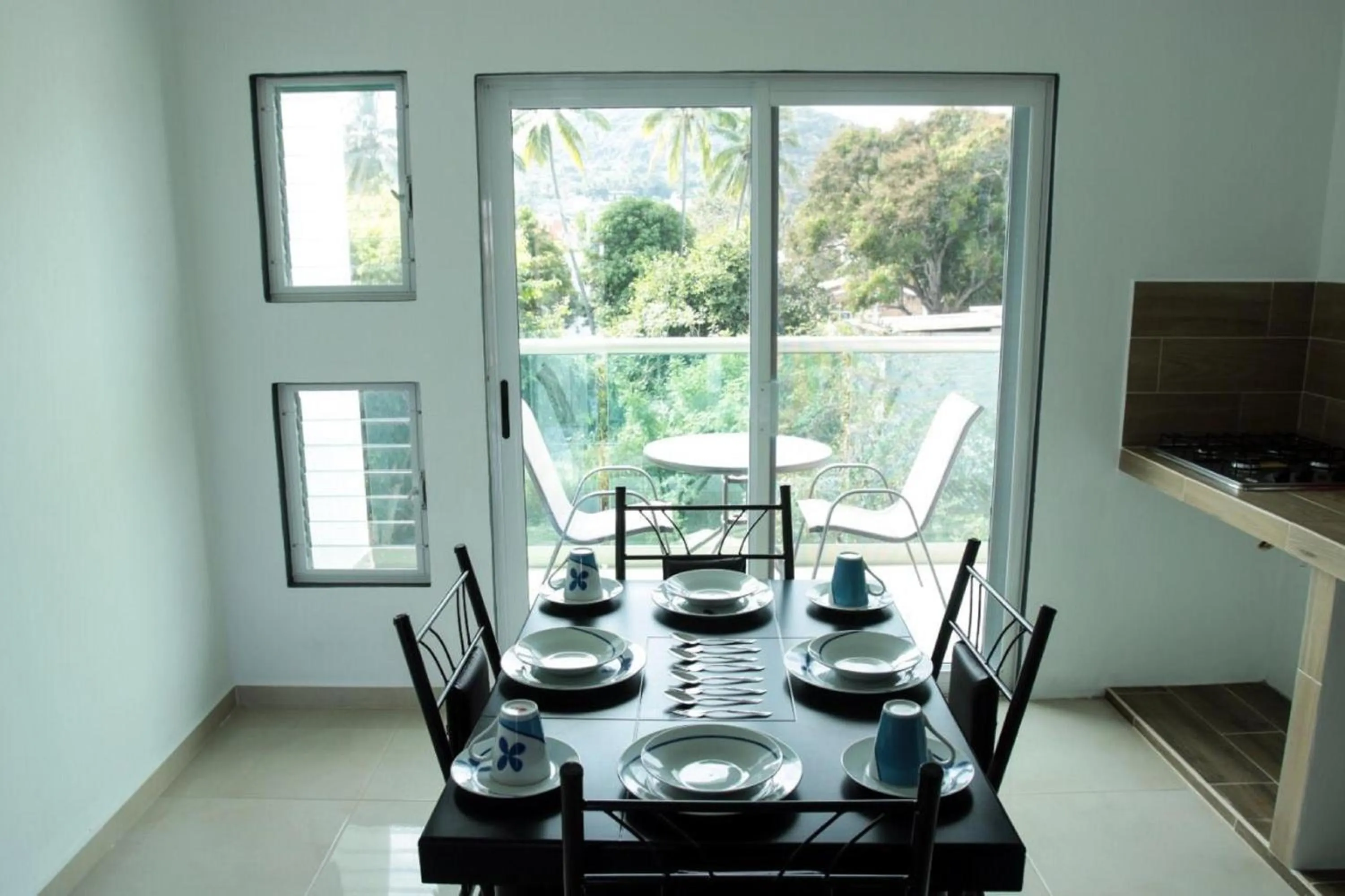 Dining area in Hotel Rega Suites Guayabitos - Family & Kitchen