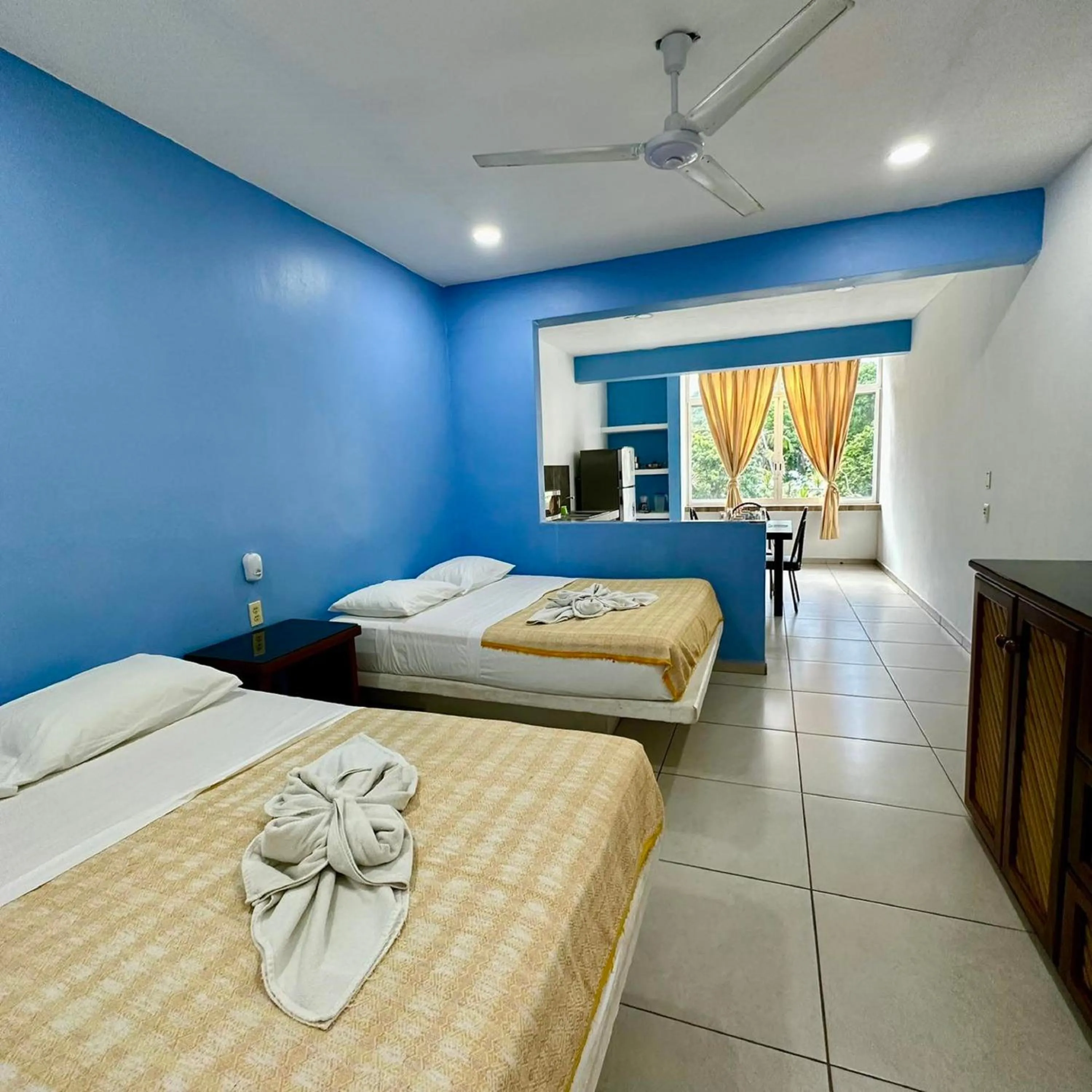 Bedroom, Bed in Hotel Rega Suites Guayabitos - Family & Kitchen