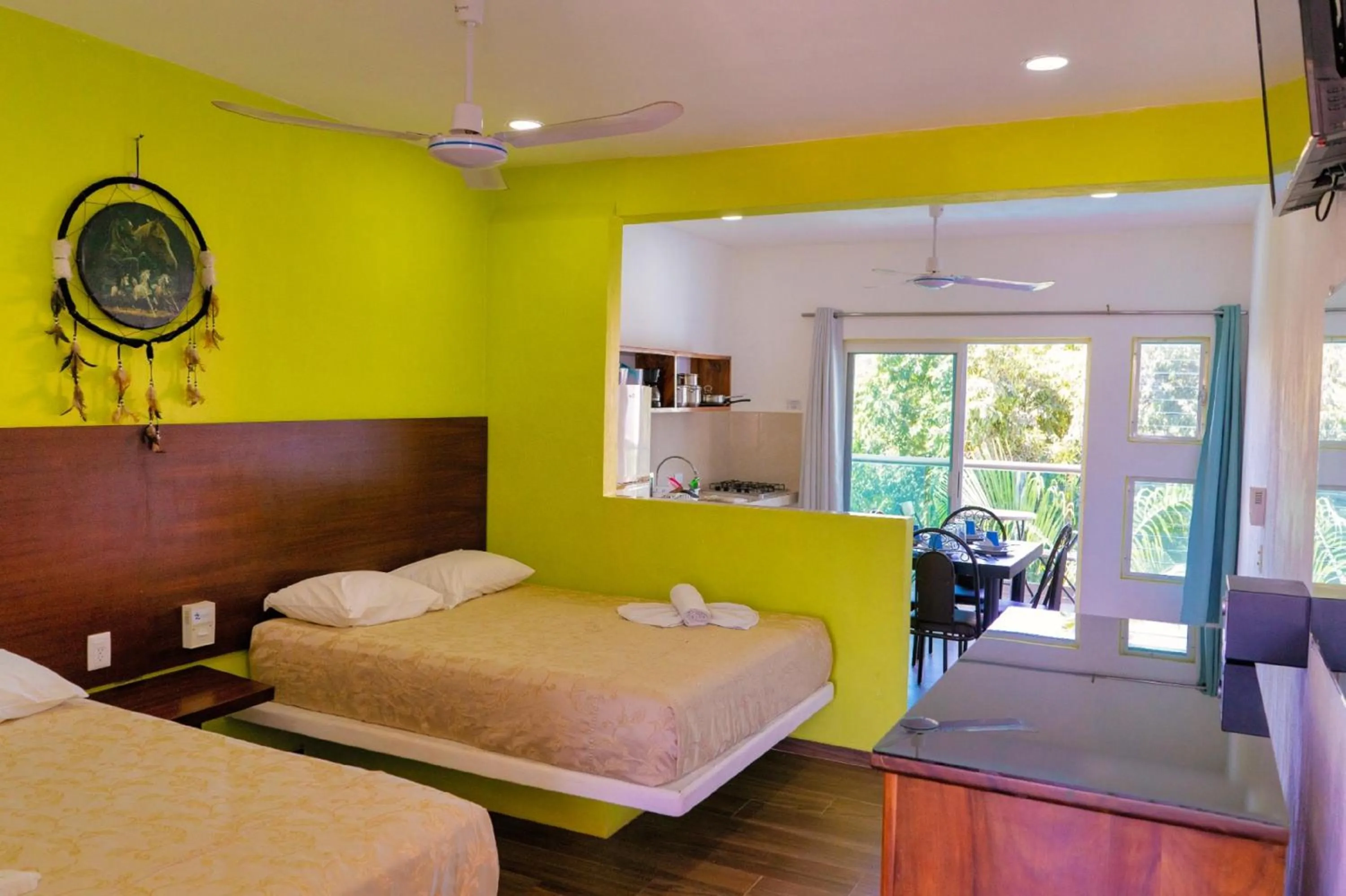 Bedroom, Bed in Hotel Rega Suites Guayabitos - Family & Kitchen