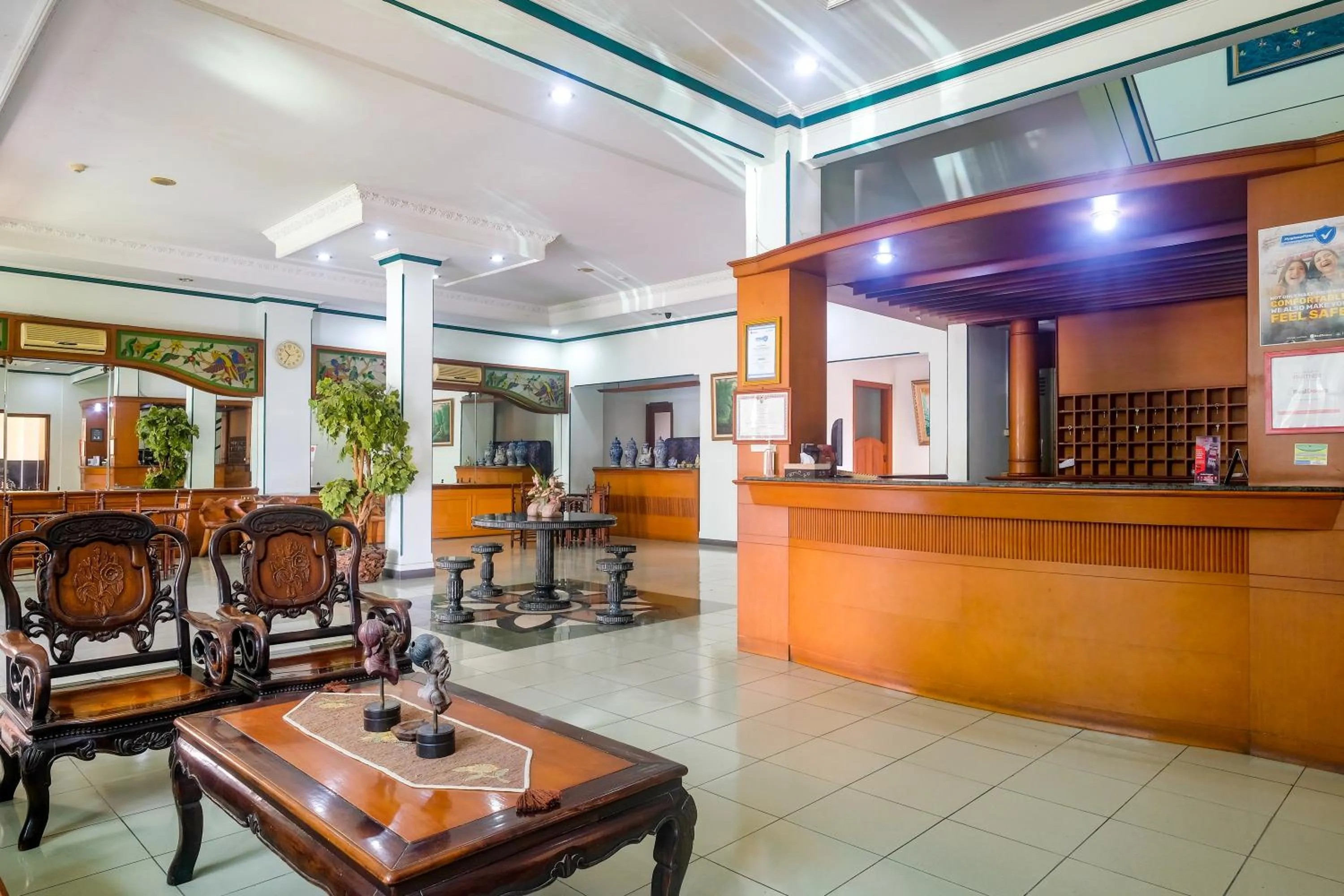 Property building in RedDoorz near XT Square Yogyakarta