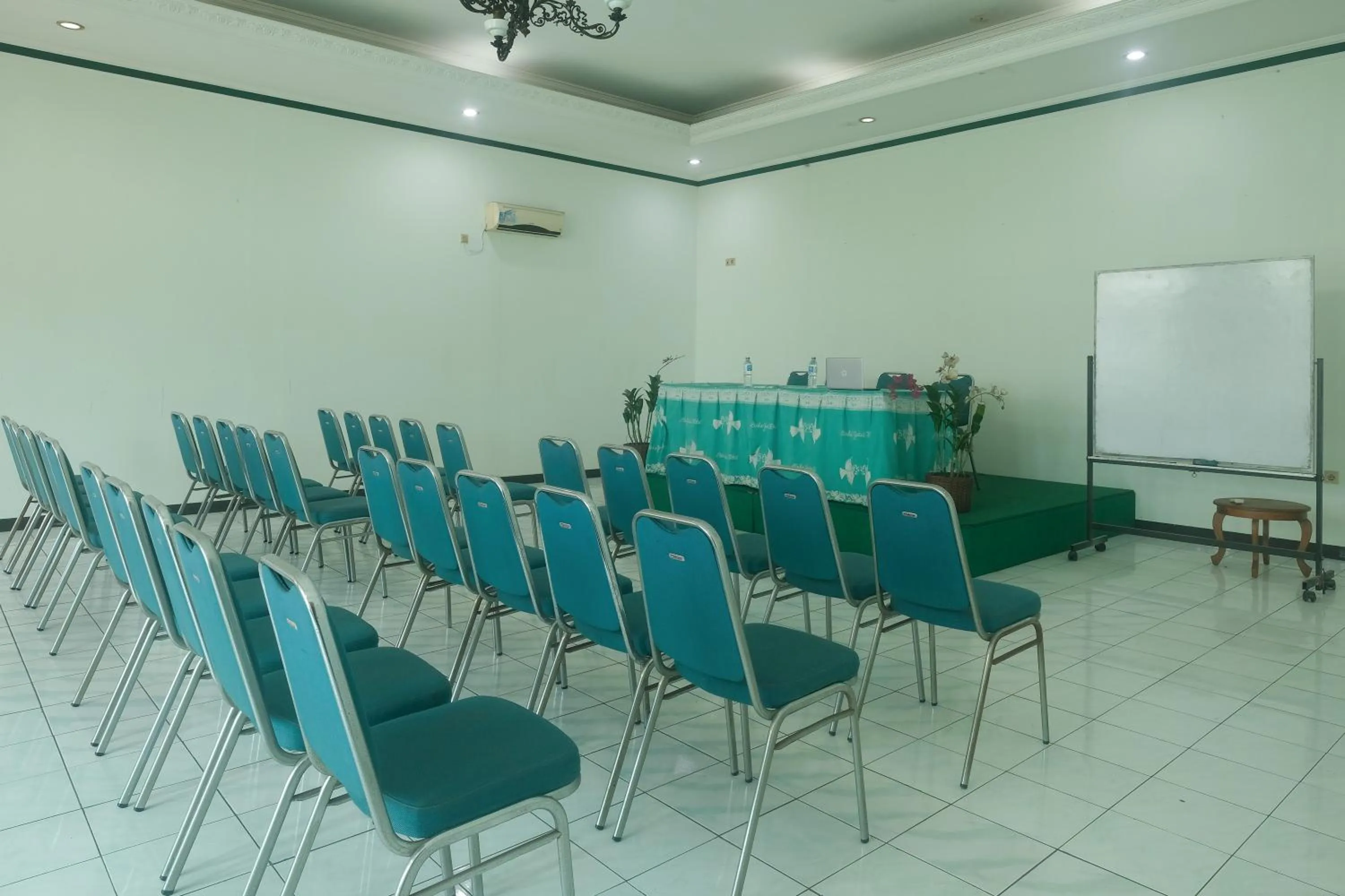 Other in RedDoorz near XT Square Yogyakarta