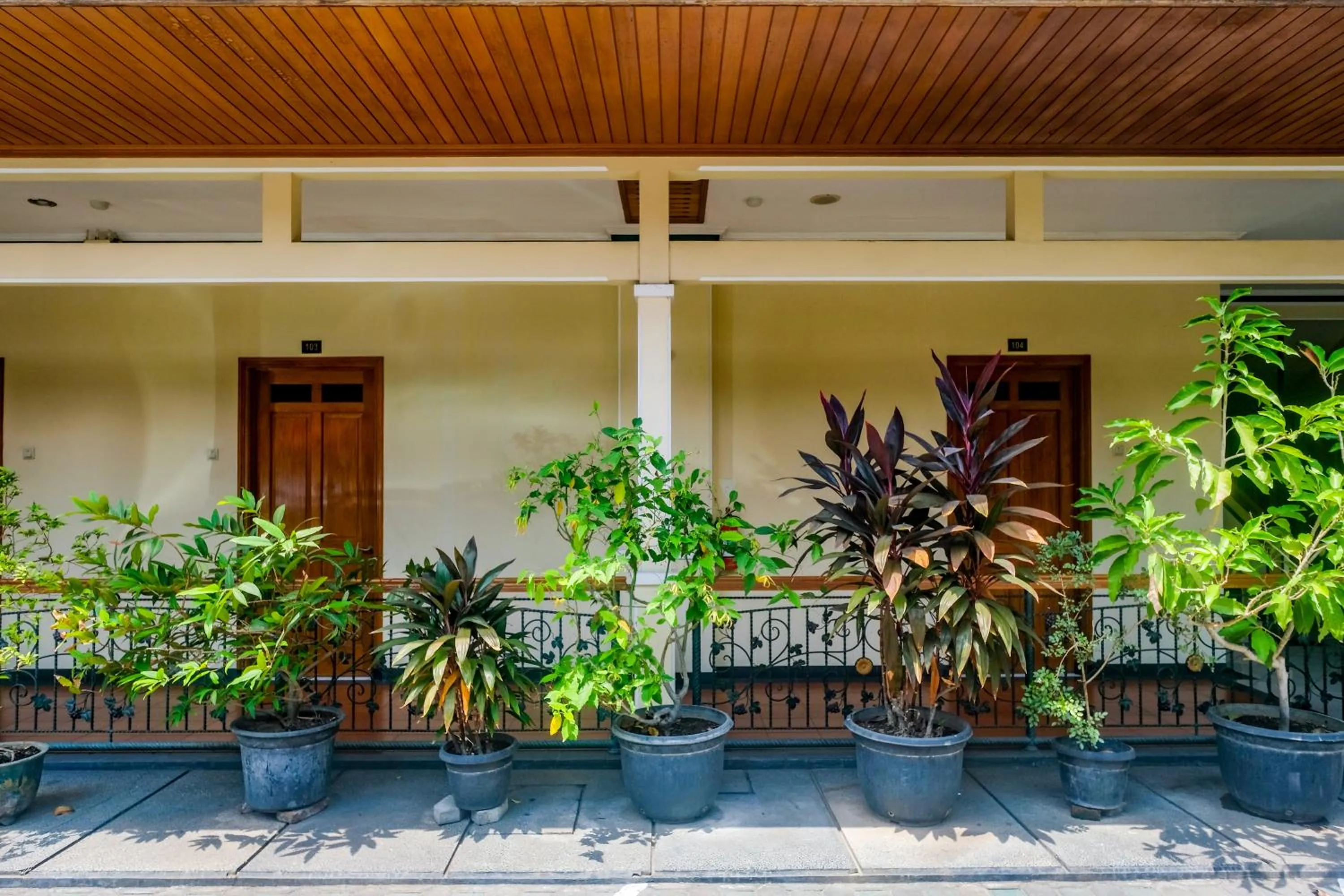 Property building in RedDoorz near XT Square Yogyakarta