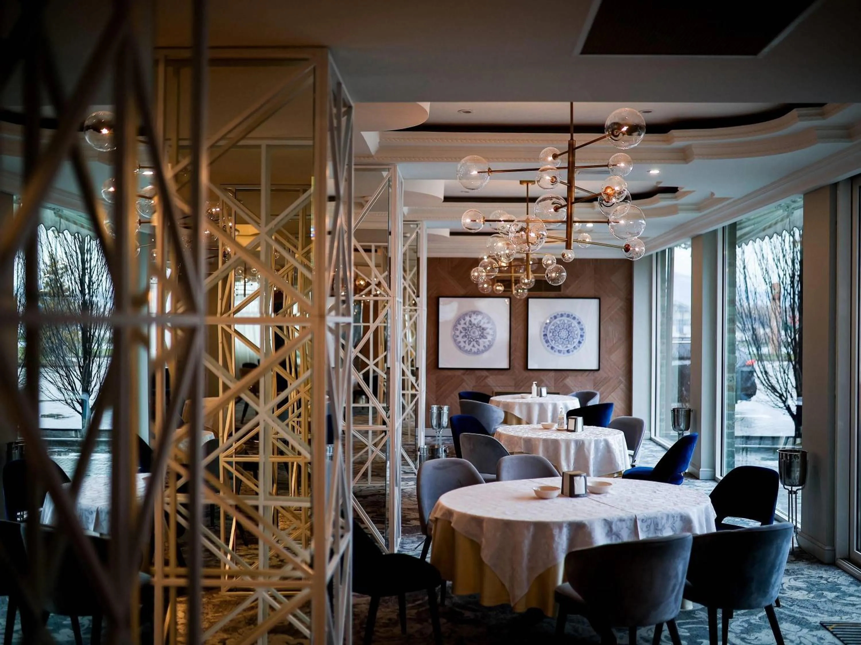 Restaurant/places to eat in Mercure Sibiu Airport