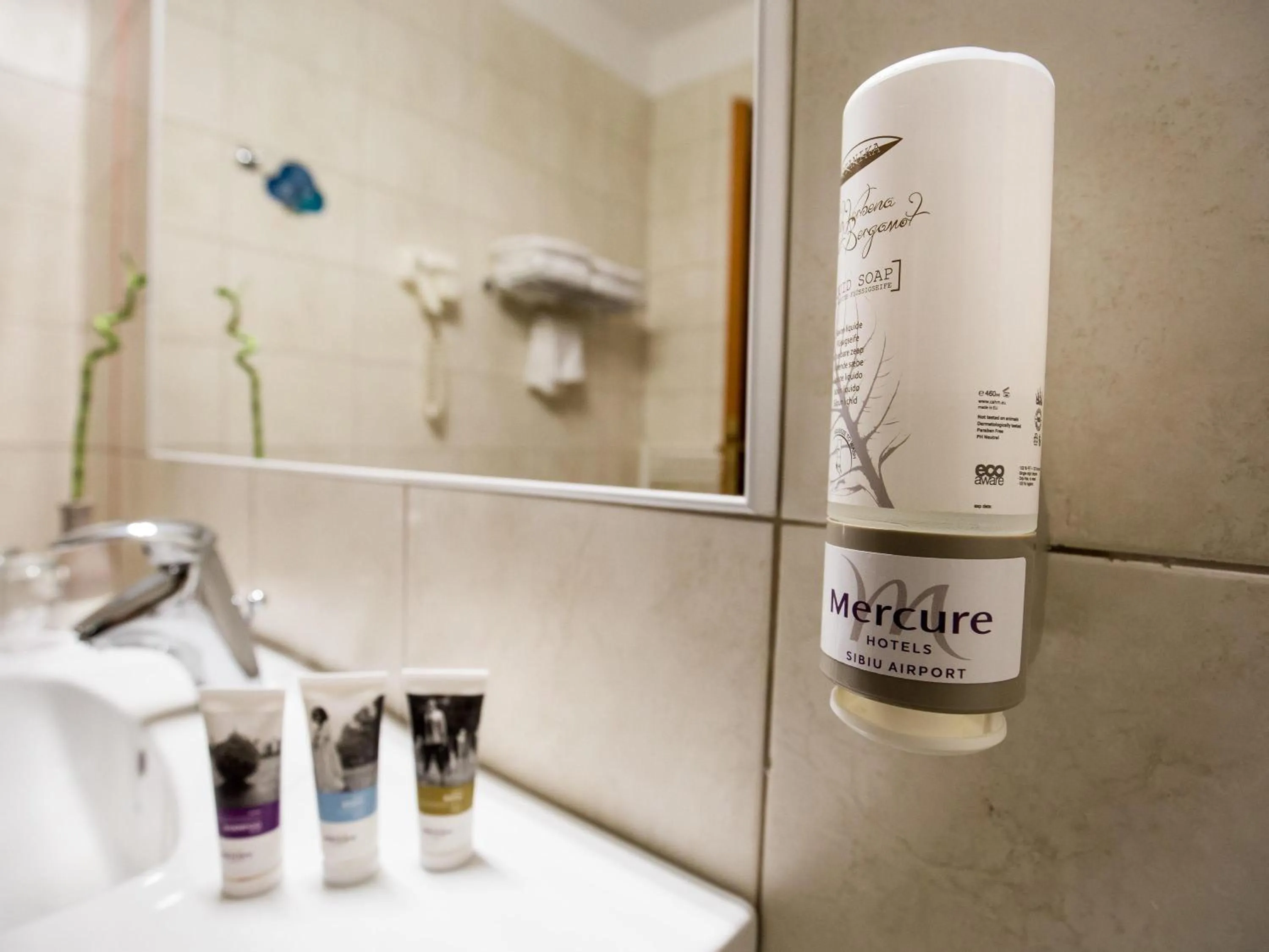 Bedroom in Mercure Sibiu Airport