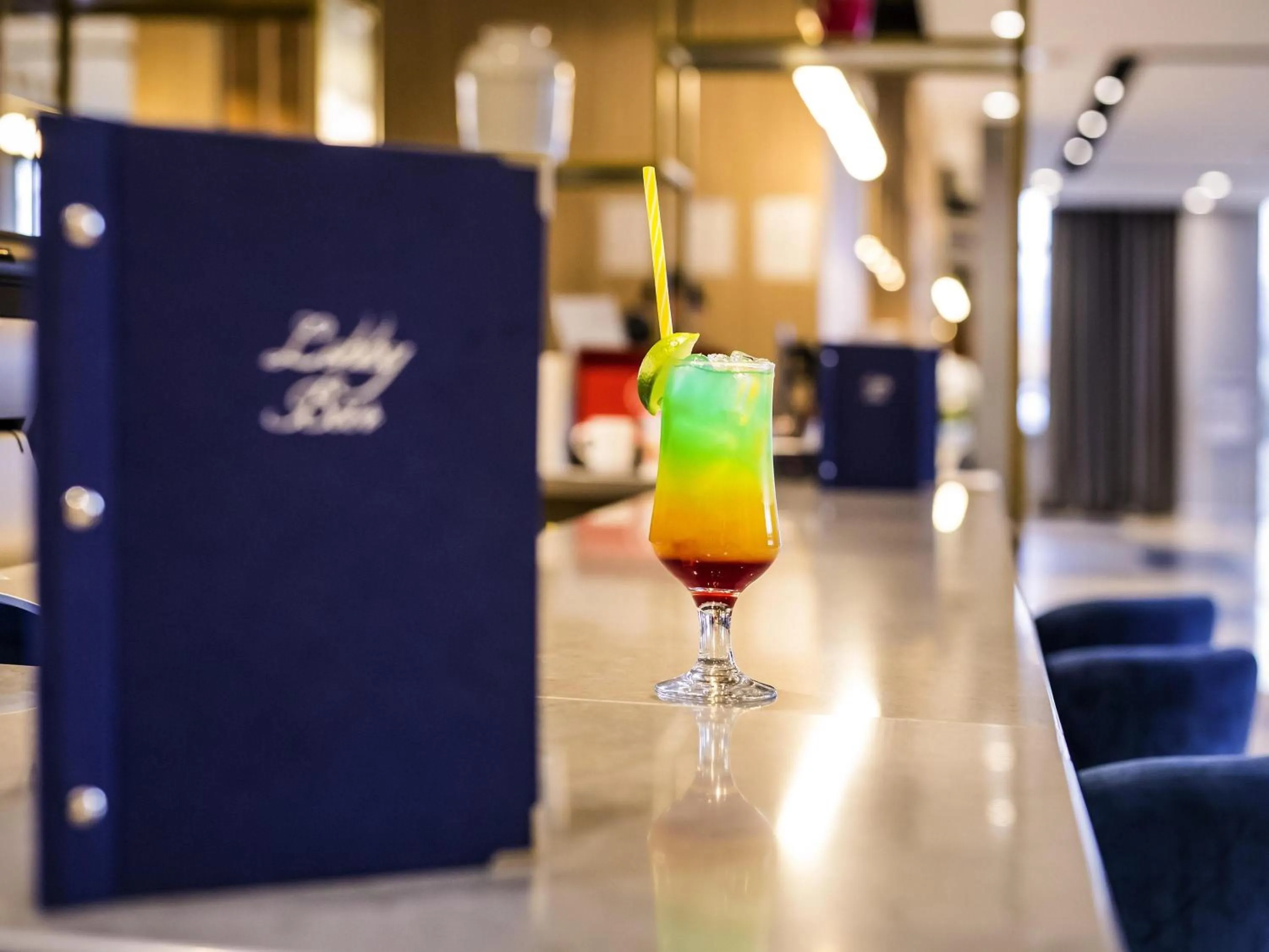 Lounge or bar in Mercure Sibiu Airport