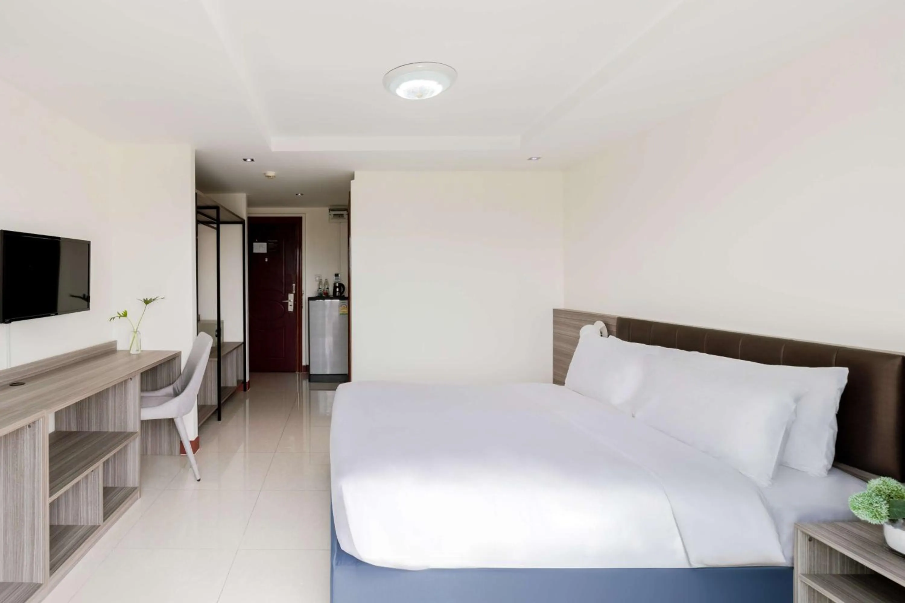 Bedroom, Bed in SureStay By Best Western Iconic Suvarnabhumi