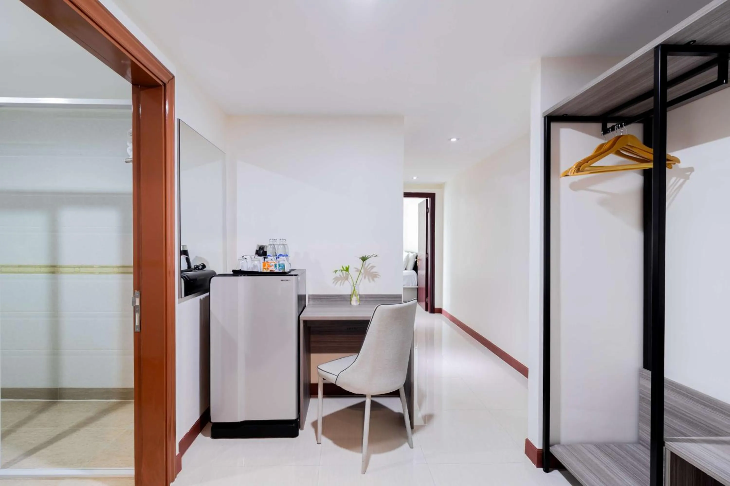 Living room in SureStay By Best Western Iconic Suvarnabhumi