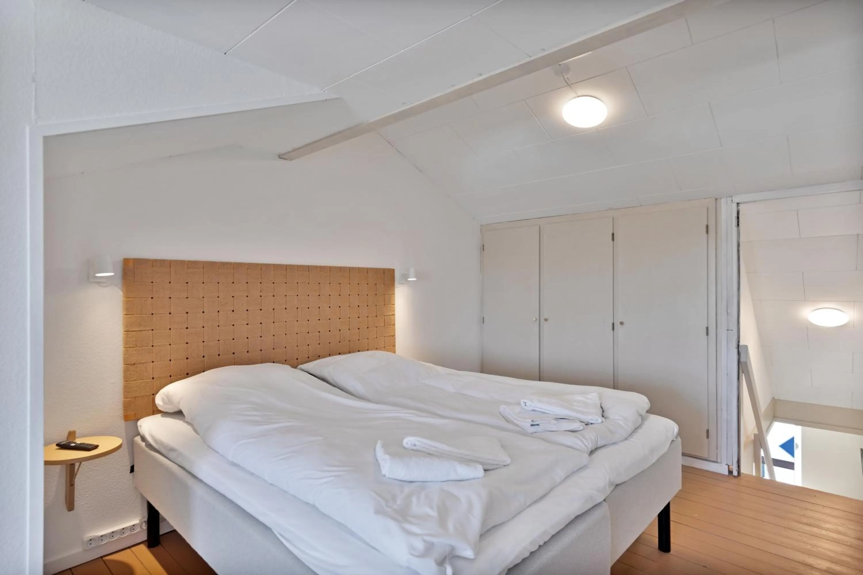 Bedroom in Hotel Klitbakken