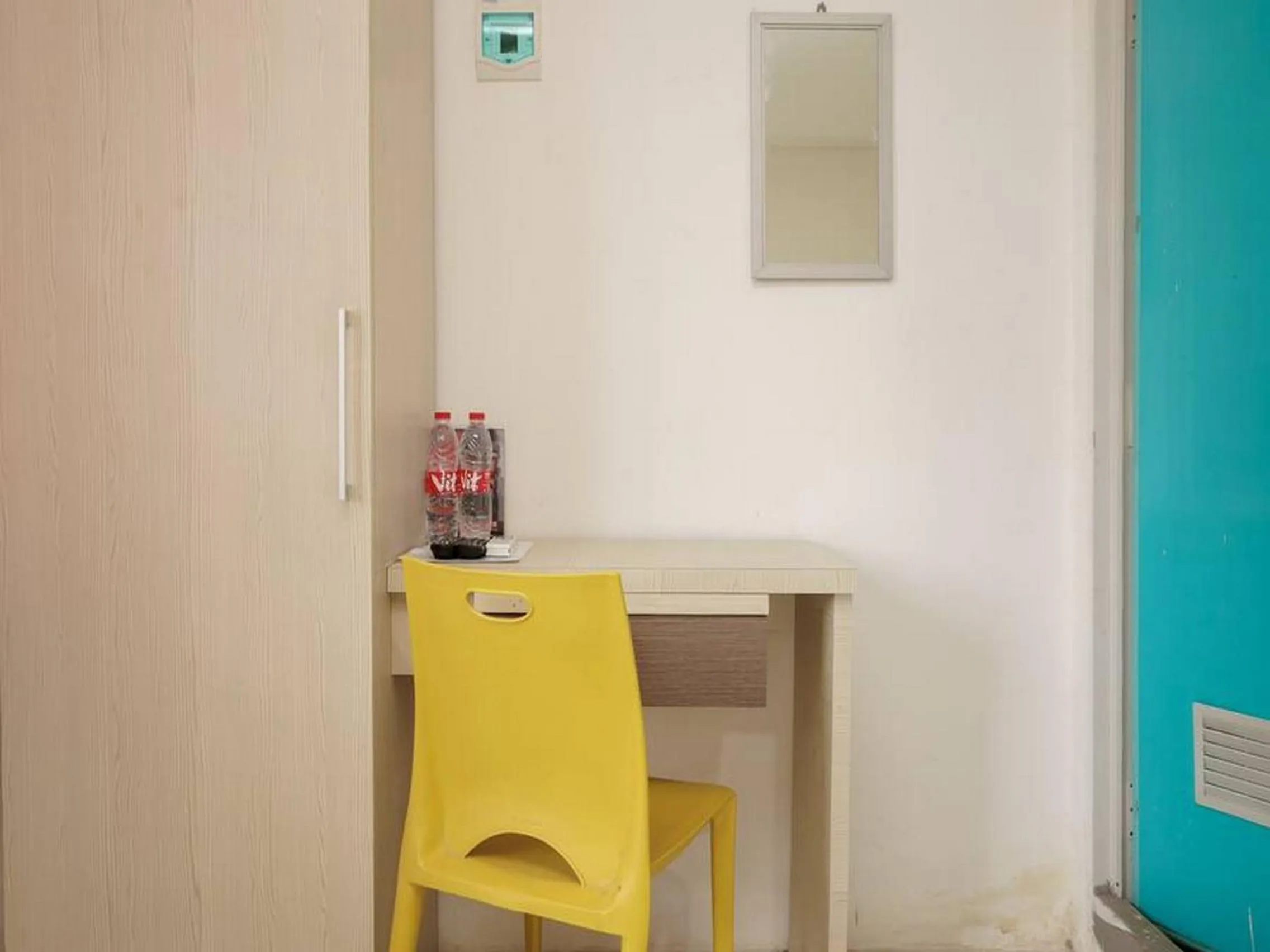 Bedroom in RedDoorz at Tara Homestay Palembang