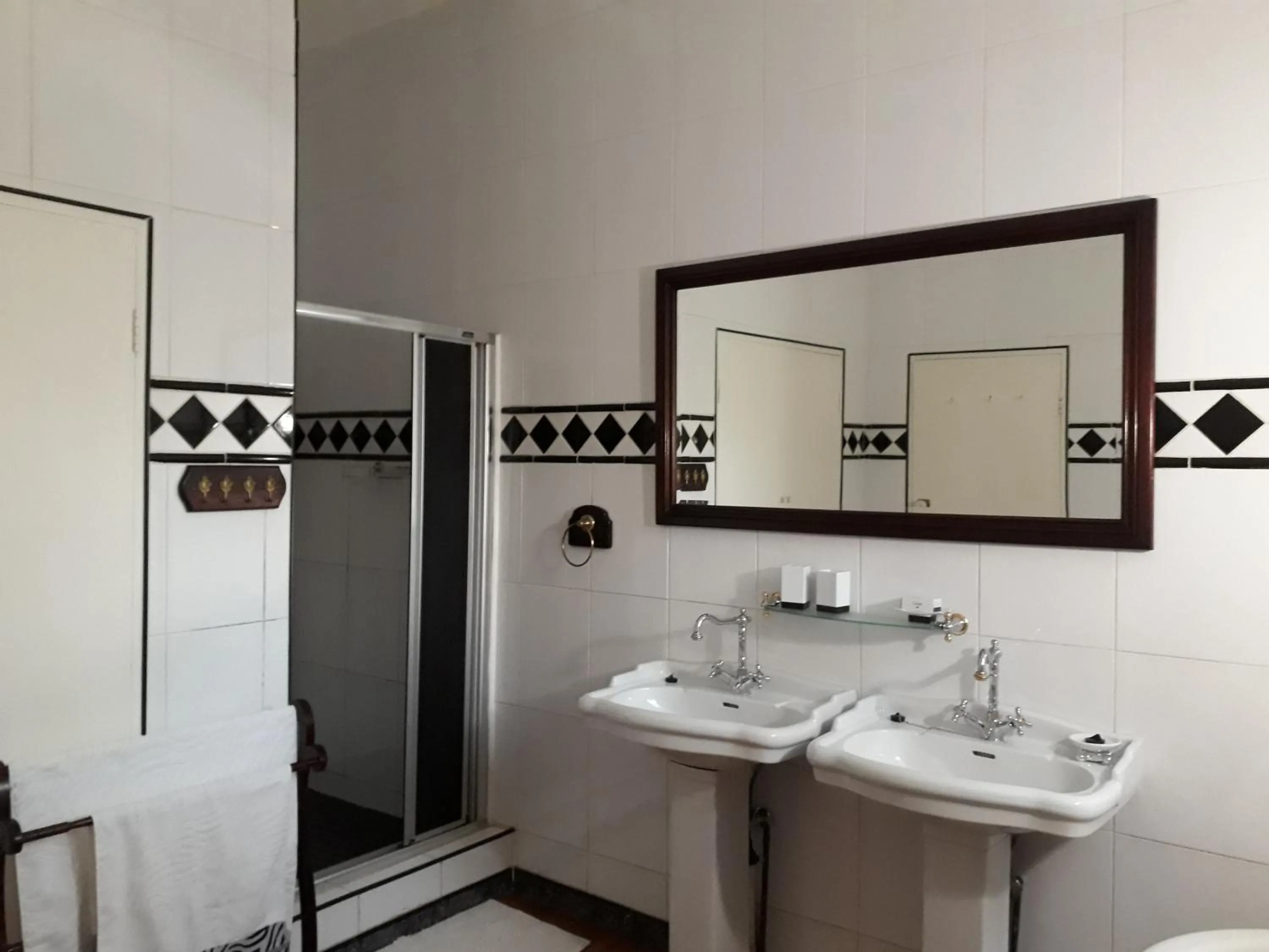 Upper Houghton Guesthouse