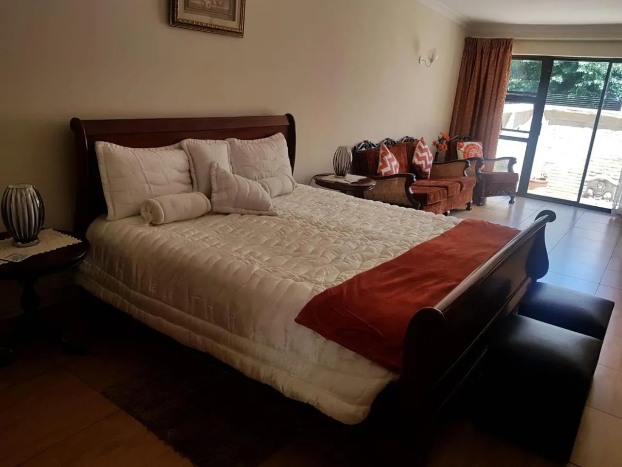 Bed in Upper Houghton Guesthouse
