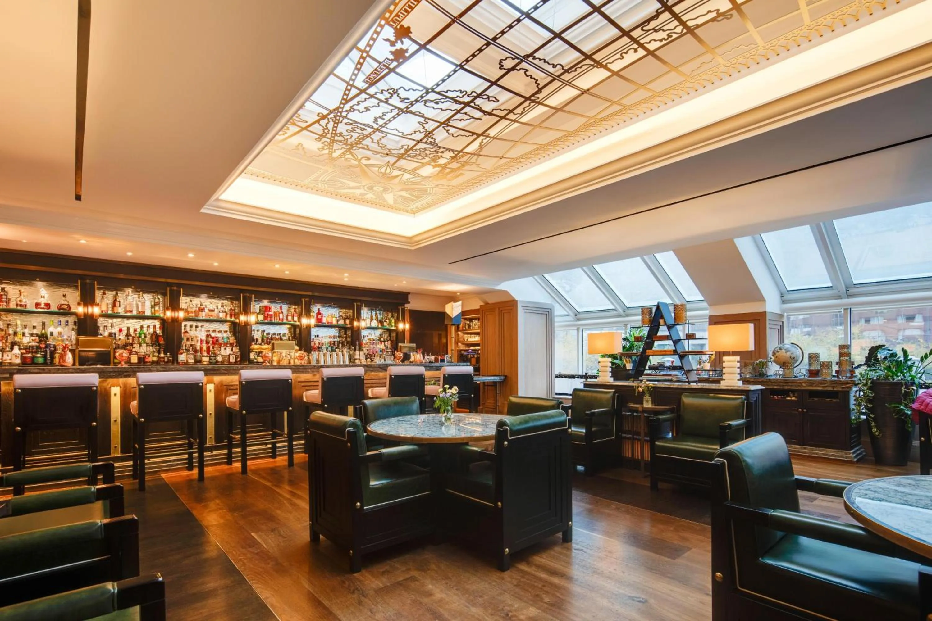 Lounge or bar in Conrad Dublin