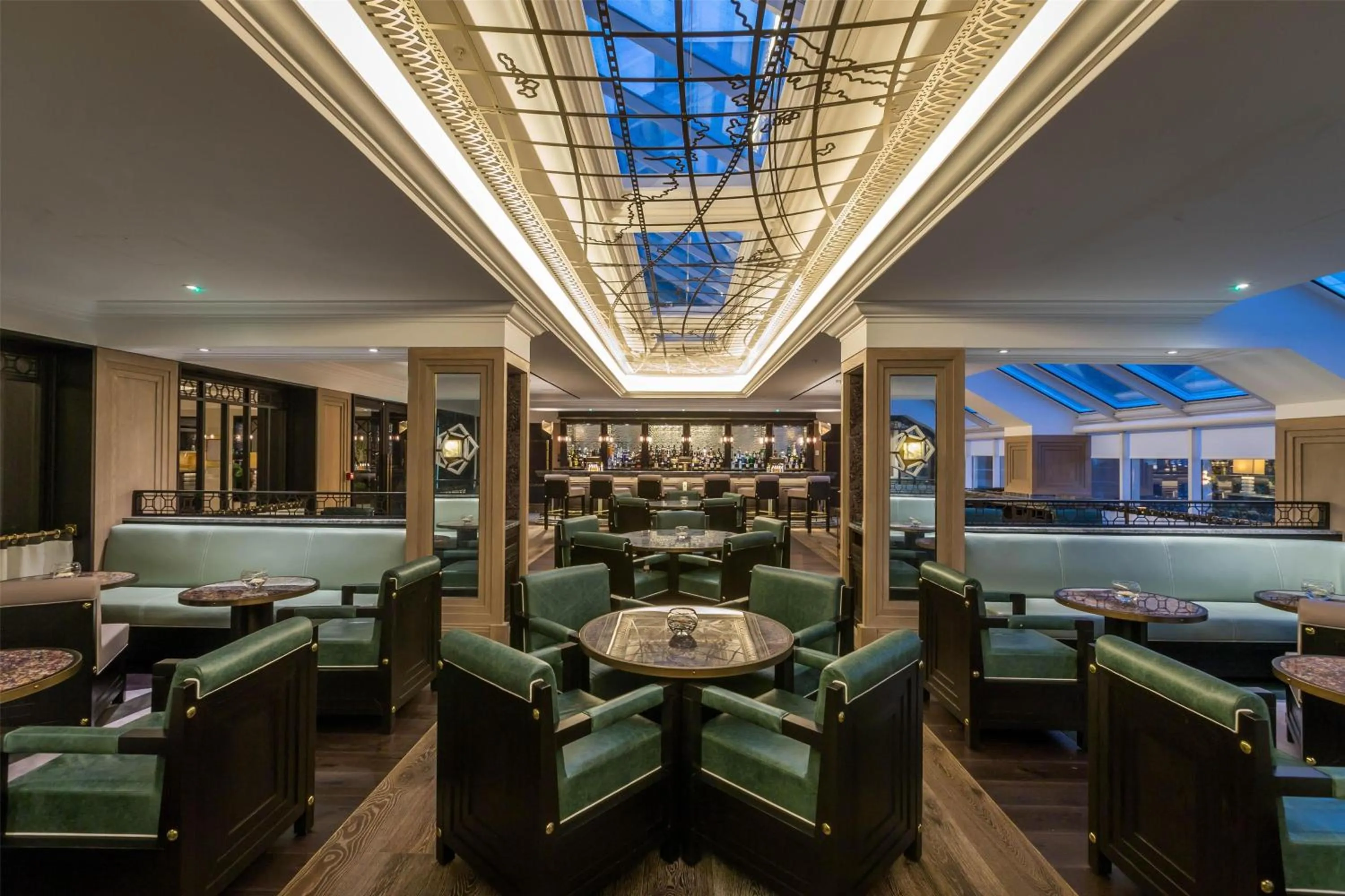 Restaurant/places to eat in Conrad Dublin