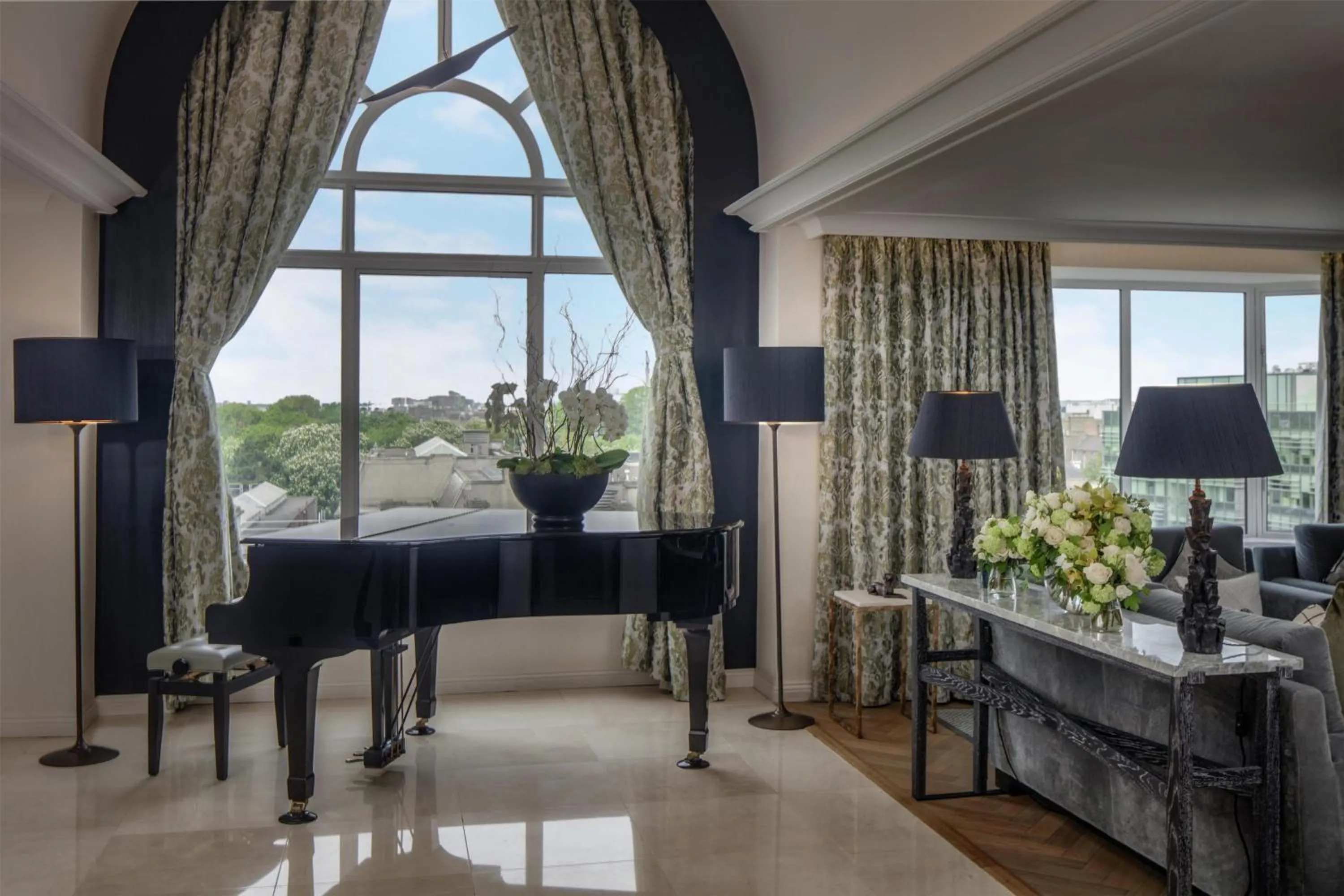 Living room in Conrad Dublin