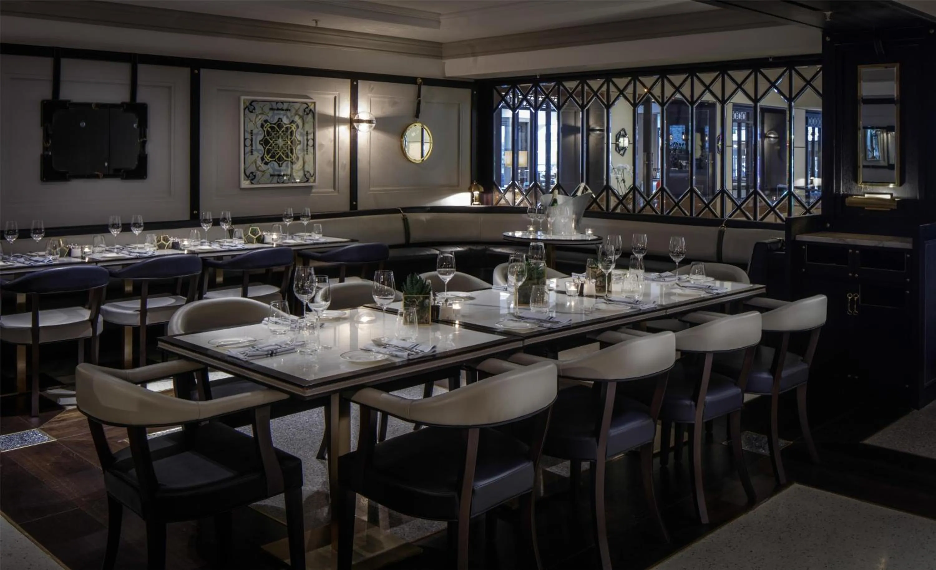 Restaurant/places to eat in Conrad Dublin